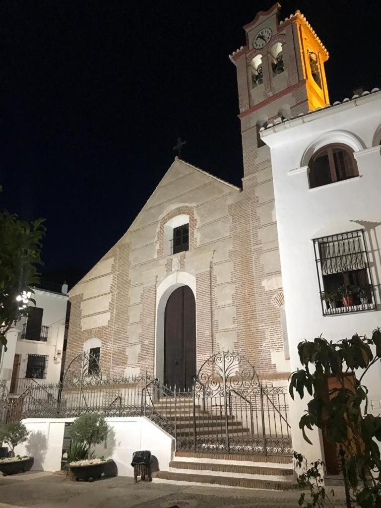 Photo 32