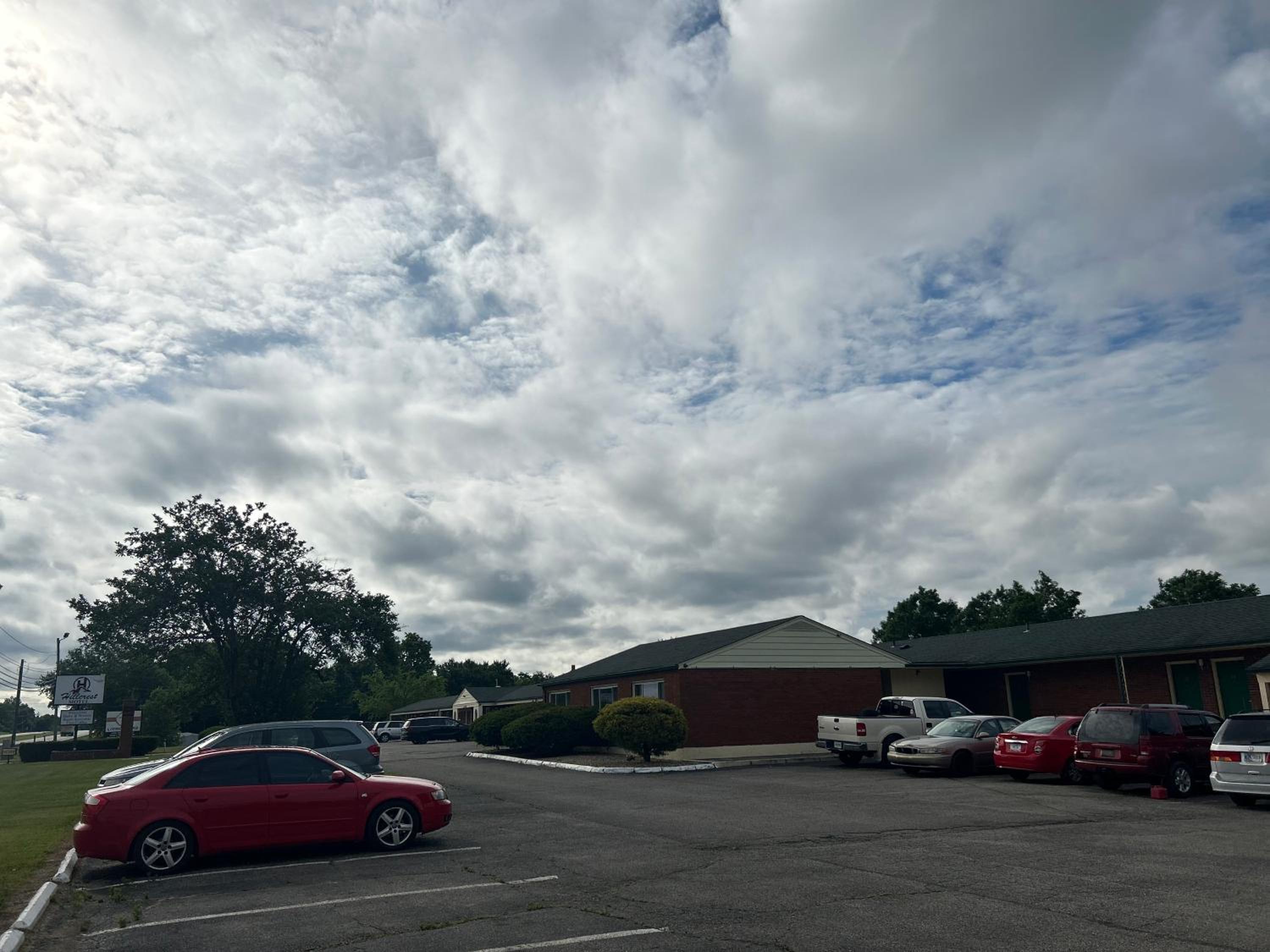 Hillcrest Motel by Oyo Aurora near Lawrenceburg