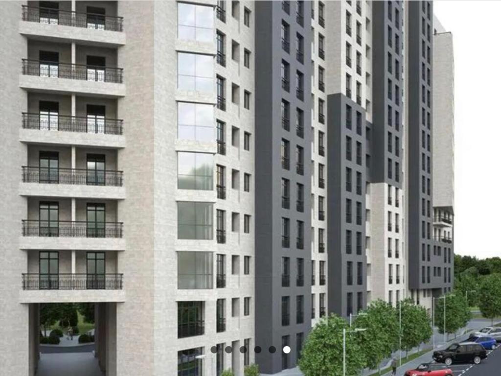 Luxury Apartment with balcony