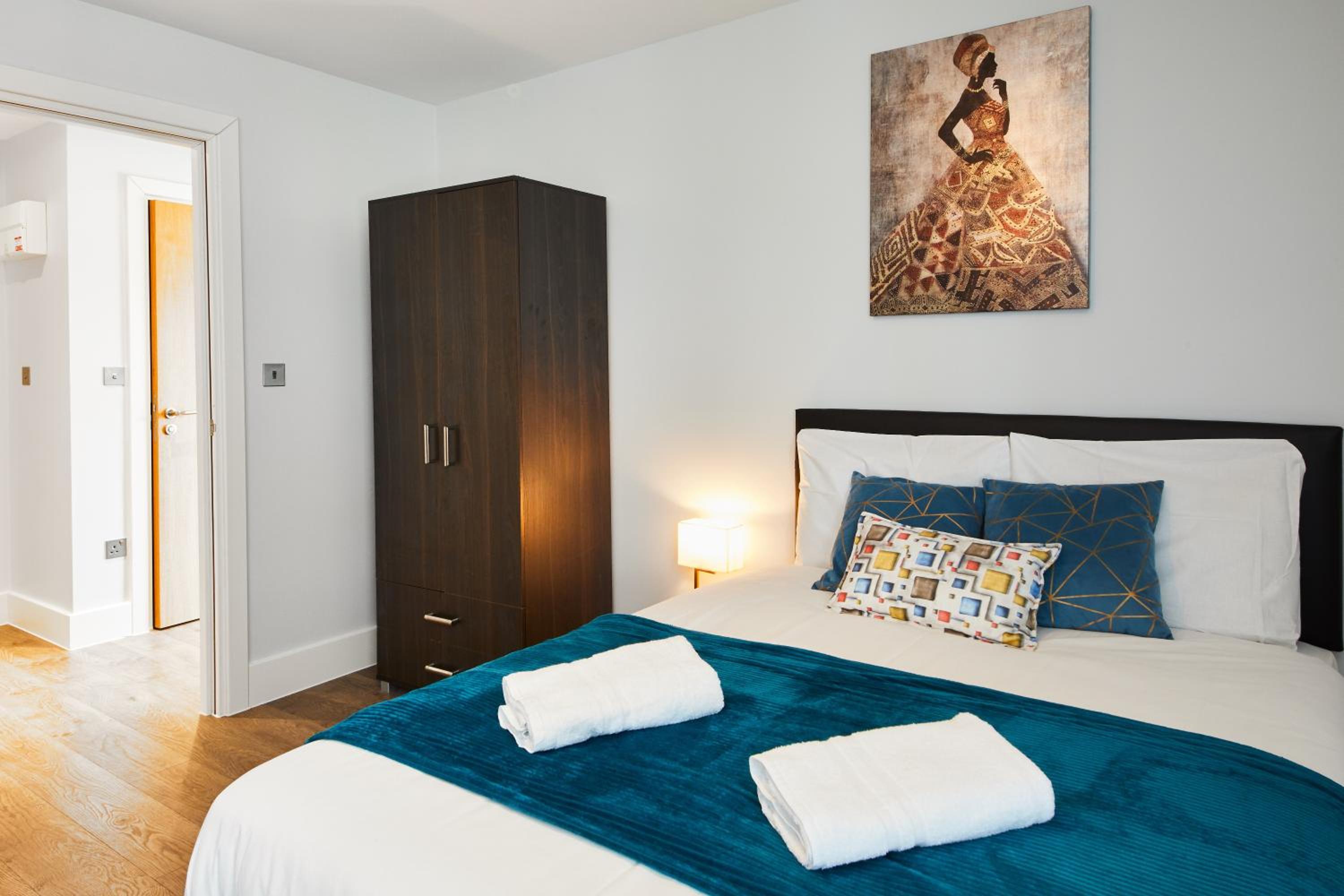 Elegant Plus Luxury Apartments