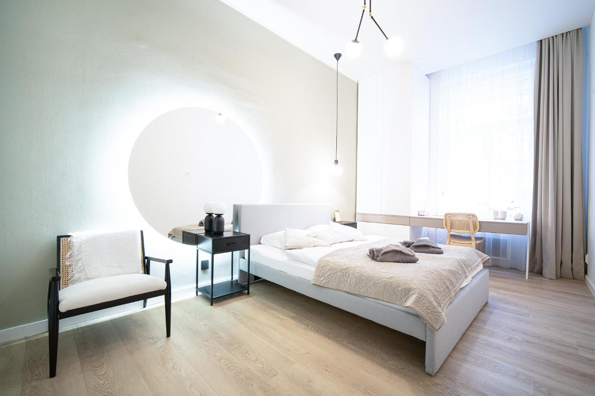 Rentero Modern 5 min Wenceslas Square Apartment, Prague