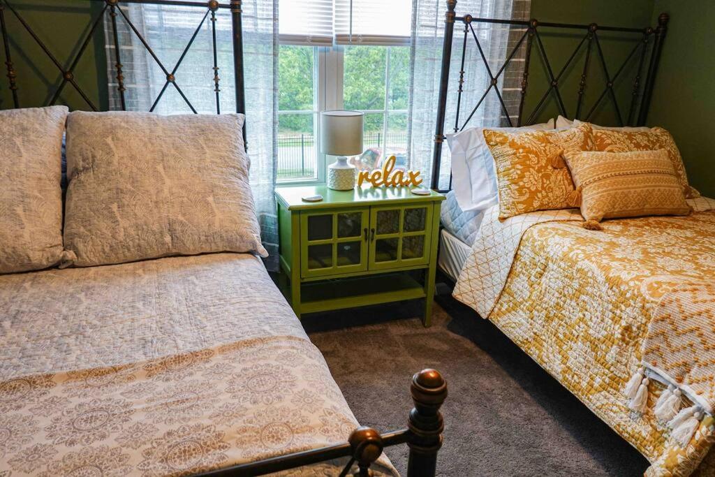 Boho Rehoboth condo-2bd/3.7mi beach/.5mi outlets view 5