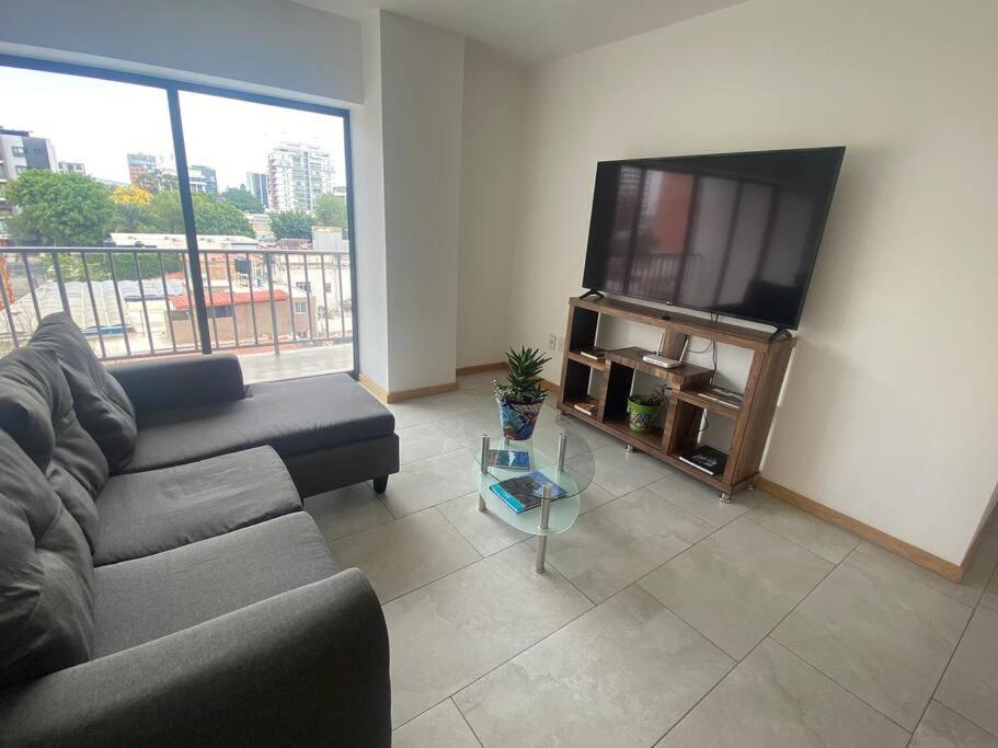 Chapultepec Prime Location: Pool, Rooftop, Parking, Speed WiFi. 01