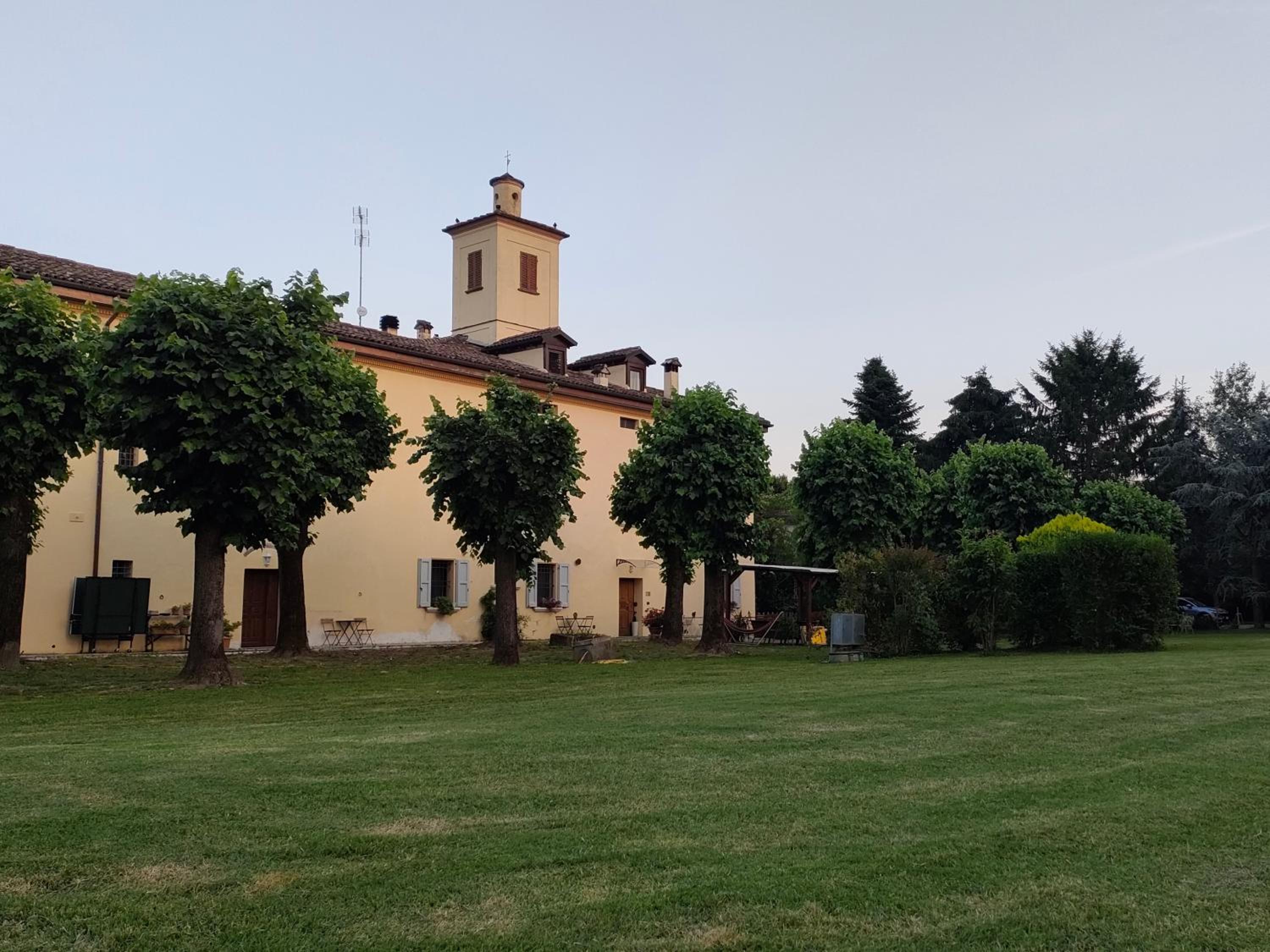 La Torre di Longara view 2