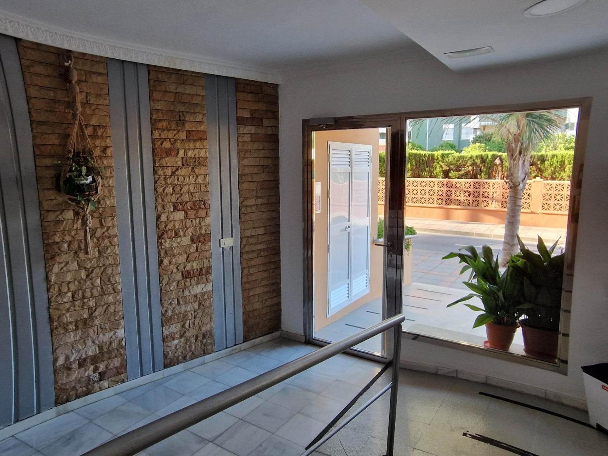 Acapulco Apartment with pool