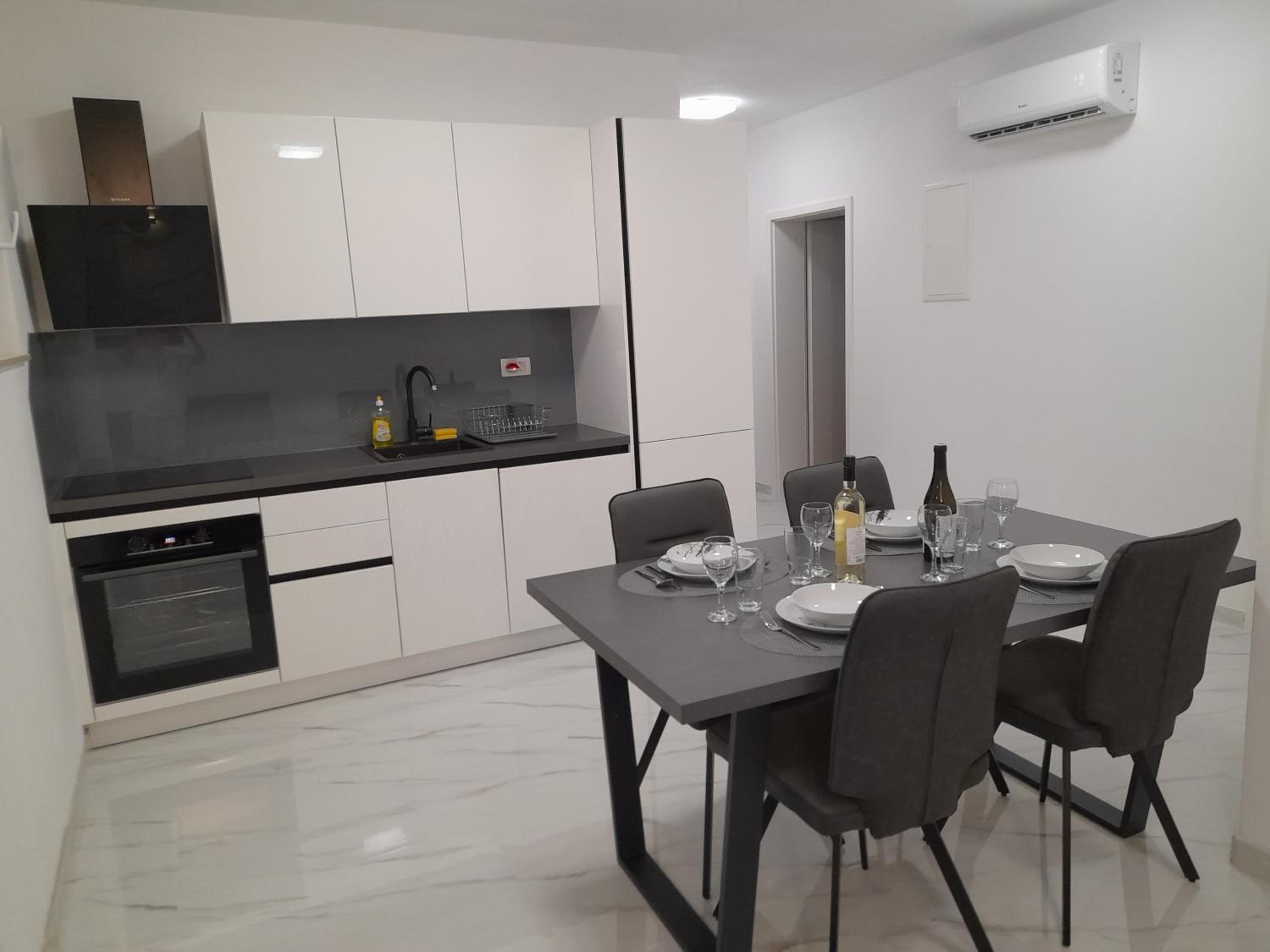 Lavanda Apartments