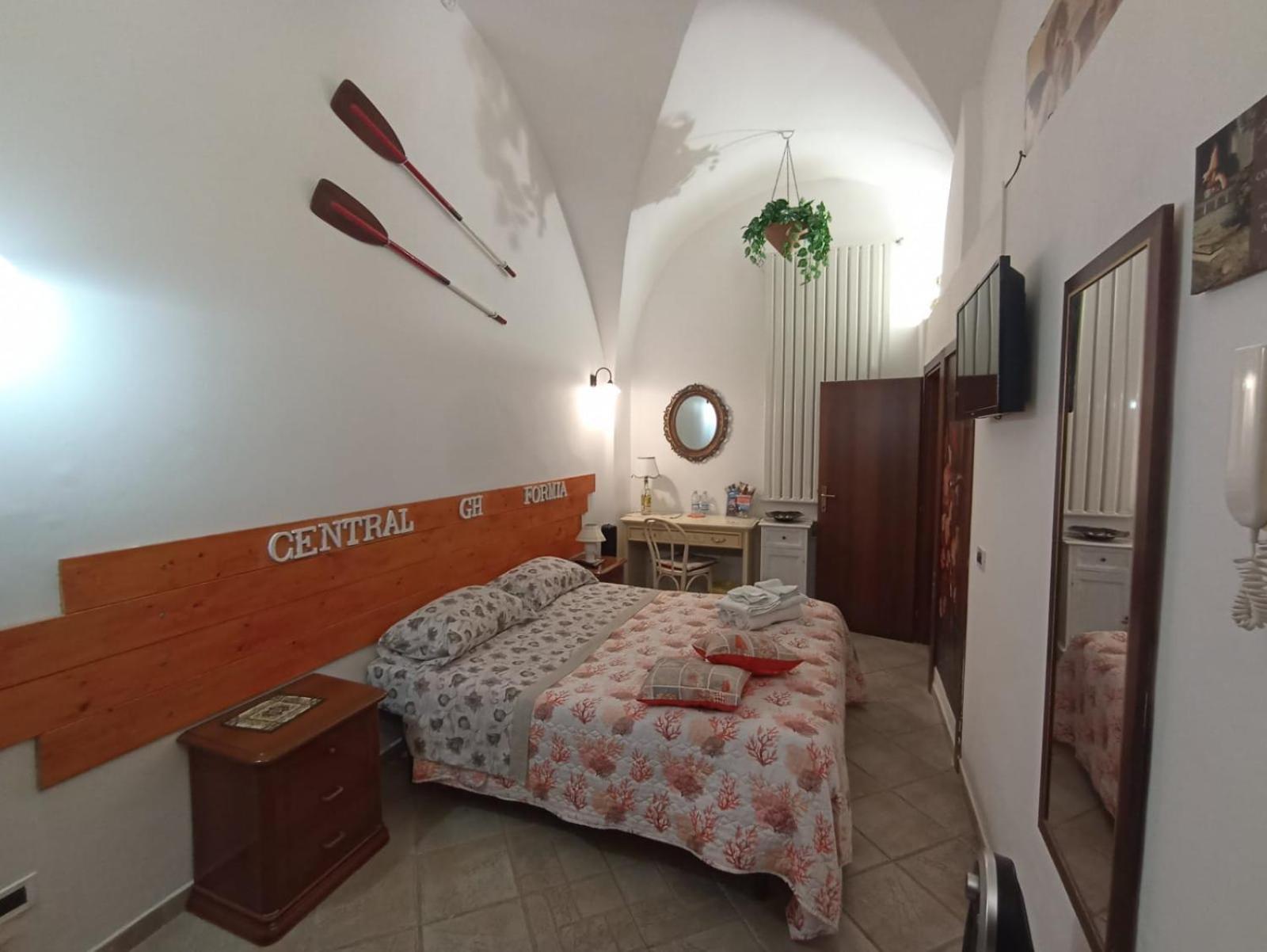 Central GH Formia view 3