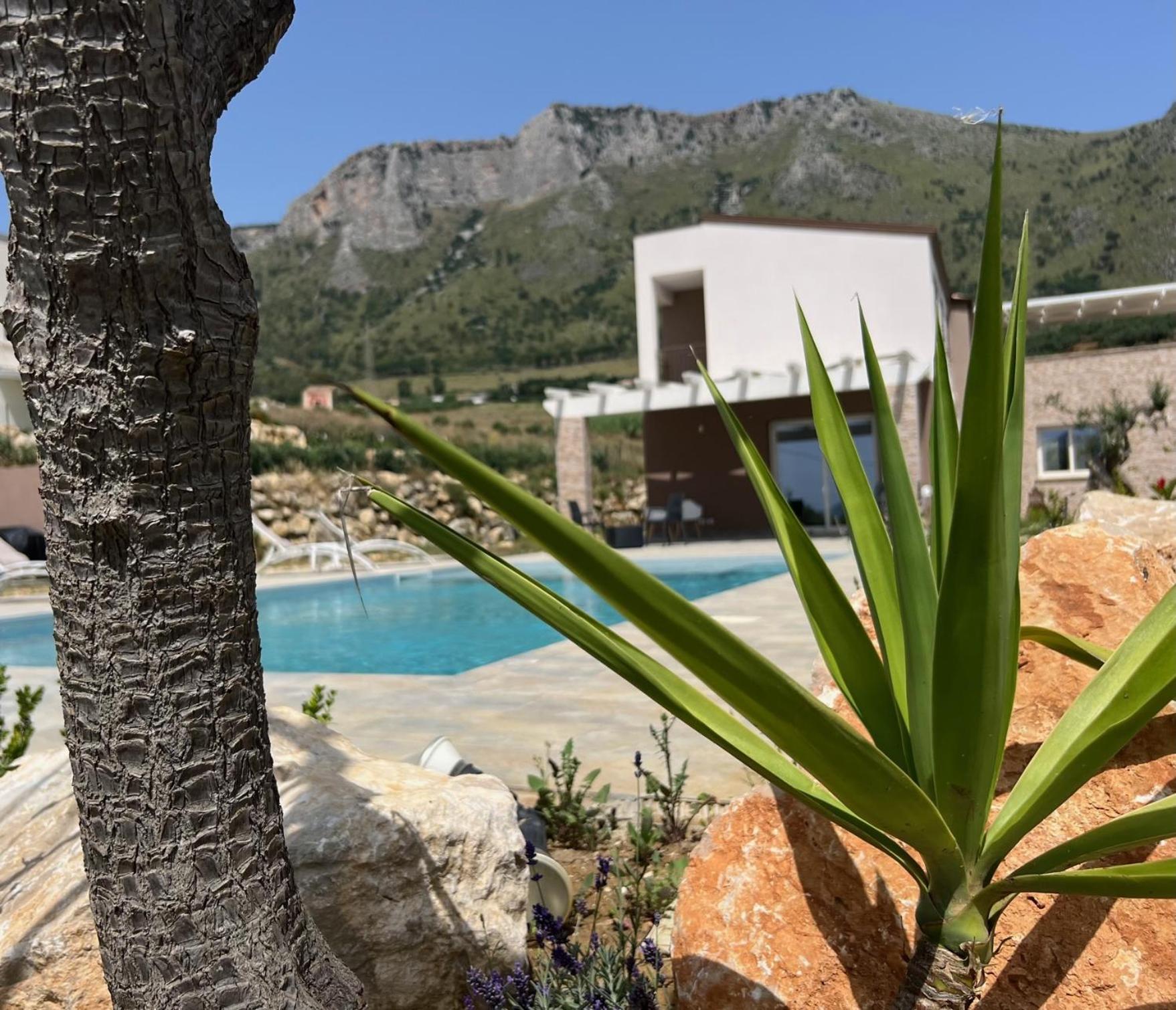 Villa Mirò view 3