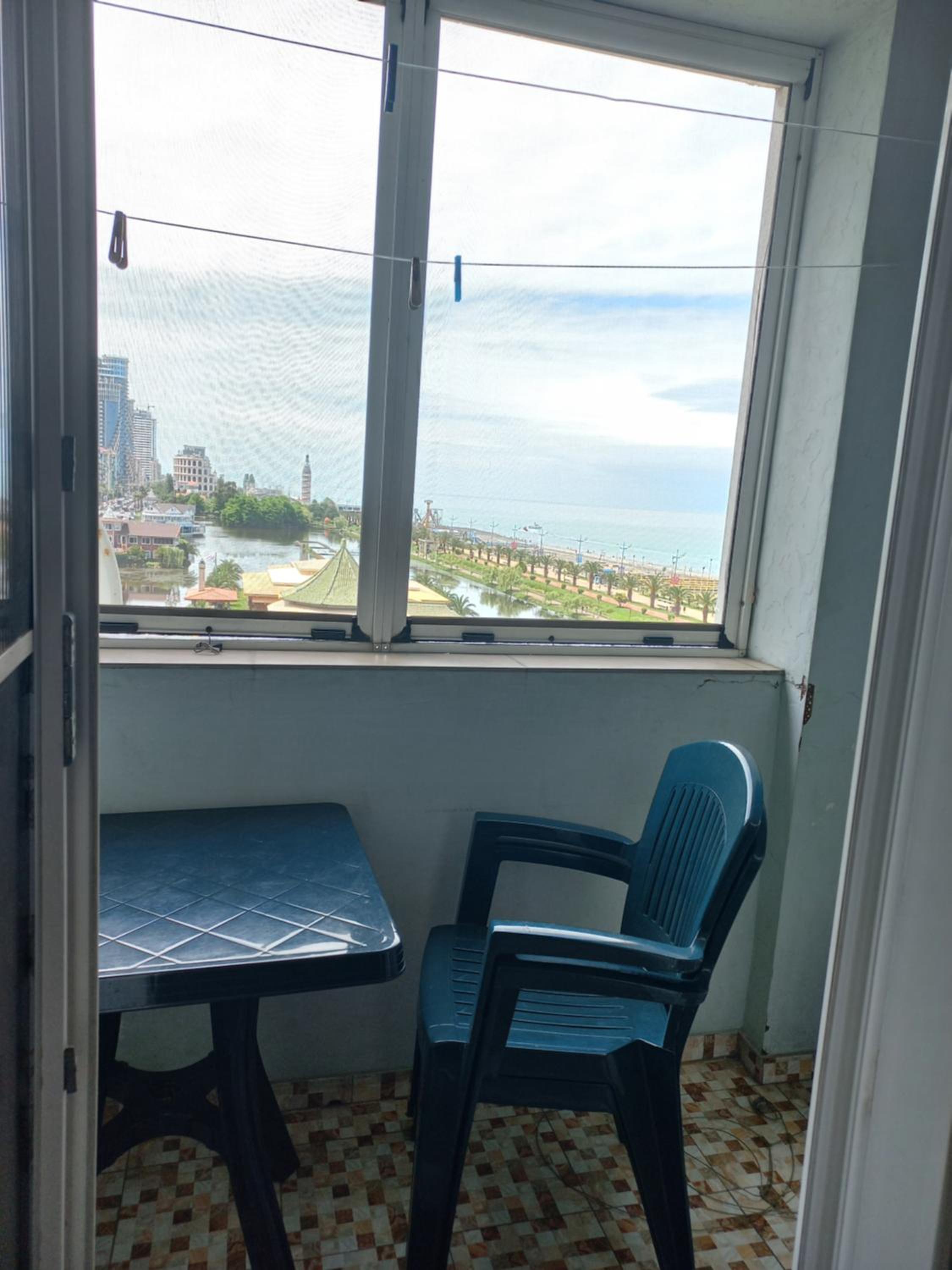 Nato's Flat sea view-Batumi Magnolia view 3