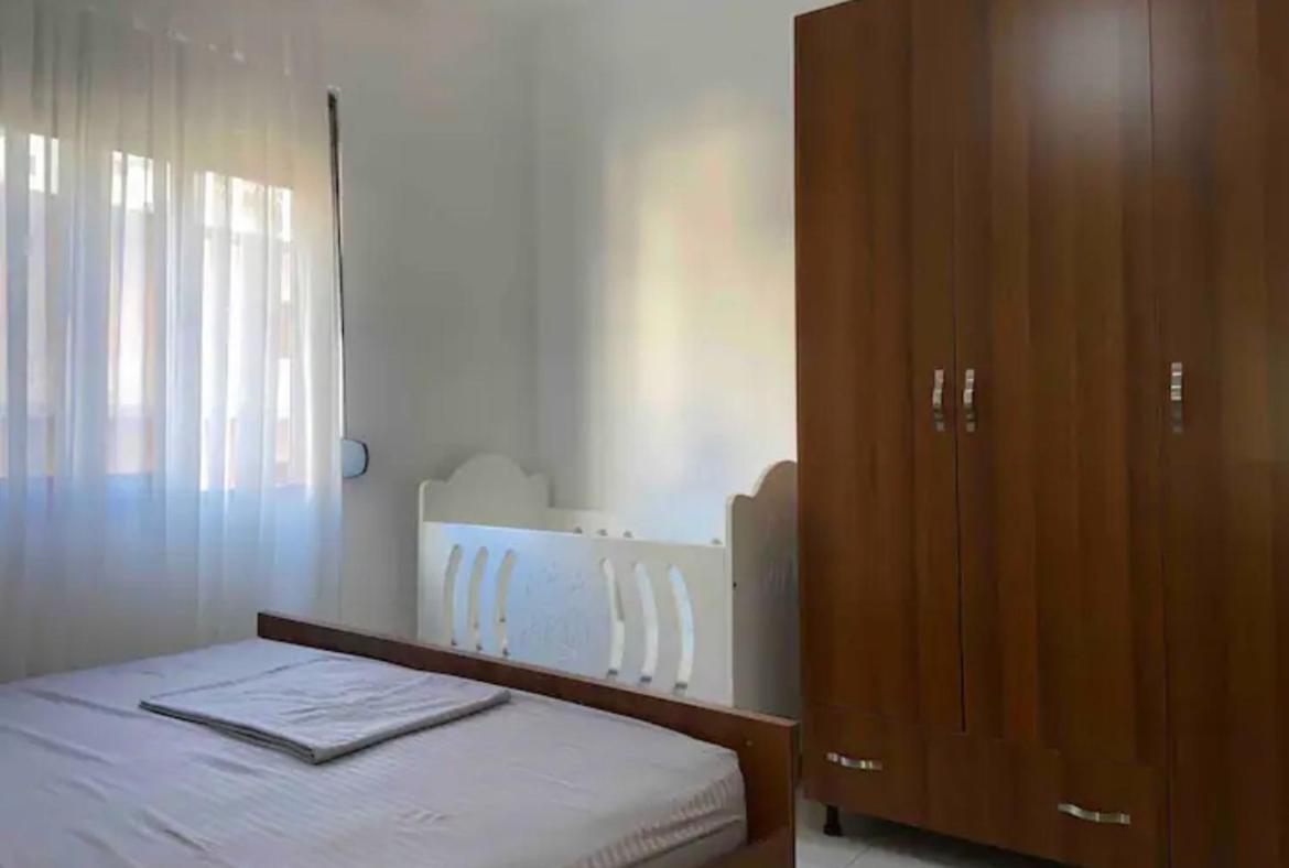 Leon Lungomare apartment