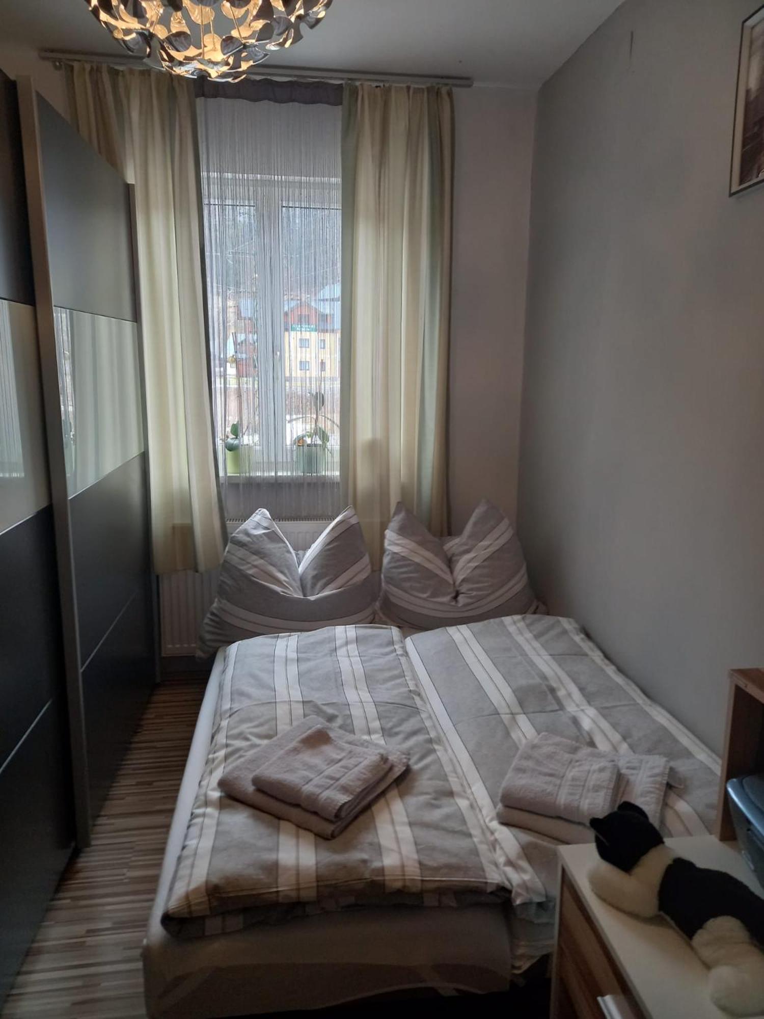 S&W Apartment Loserblick