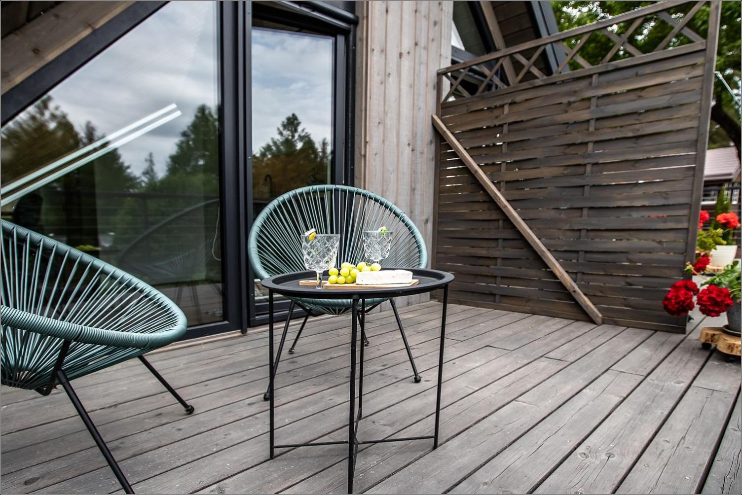 Rytas cozy apartment in the guest house with the terrace and the stunning view to the river side view 3