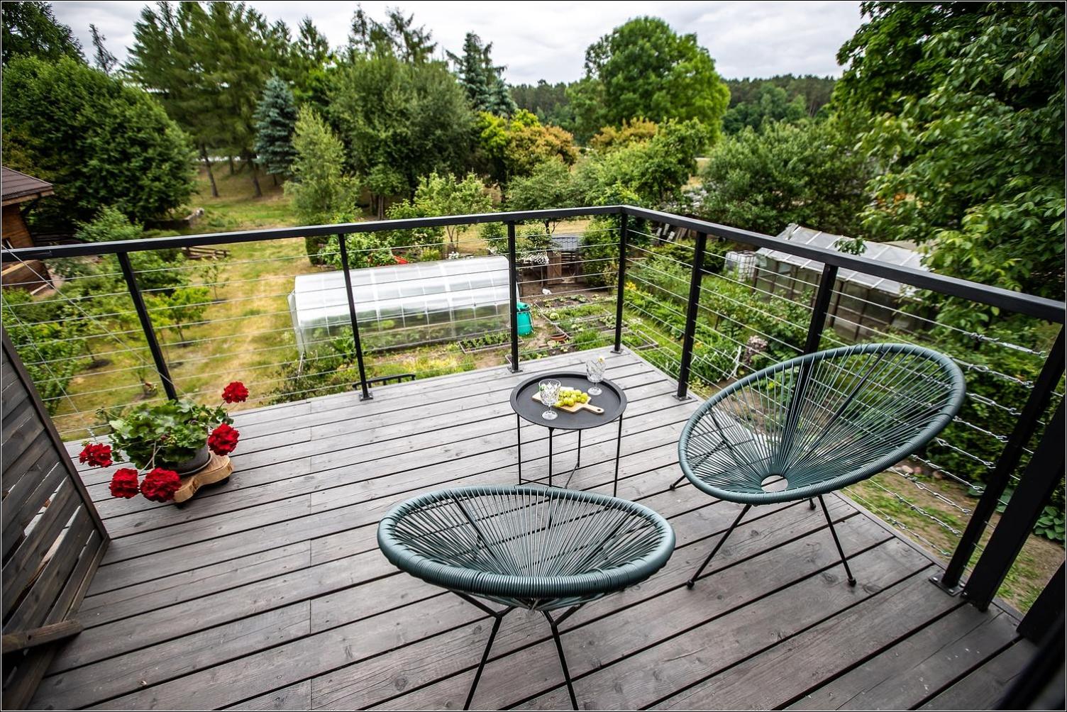 Rytas cozy apartment in the guest house with the terrace and the stunning view to the river side view 5