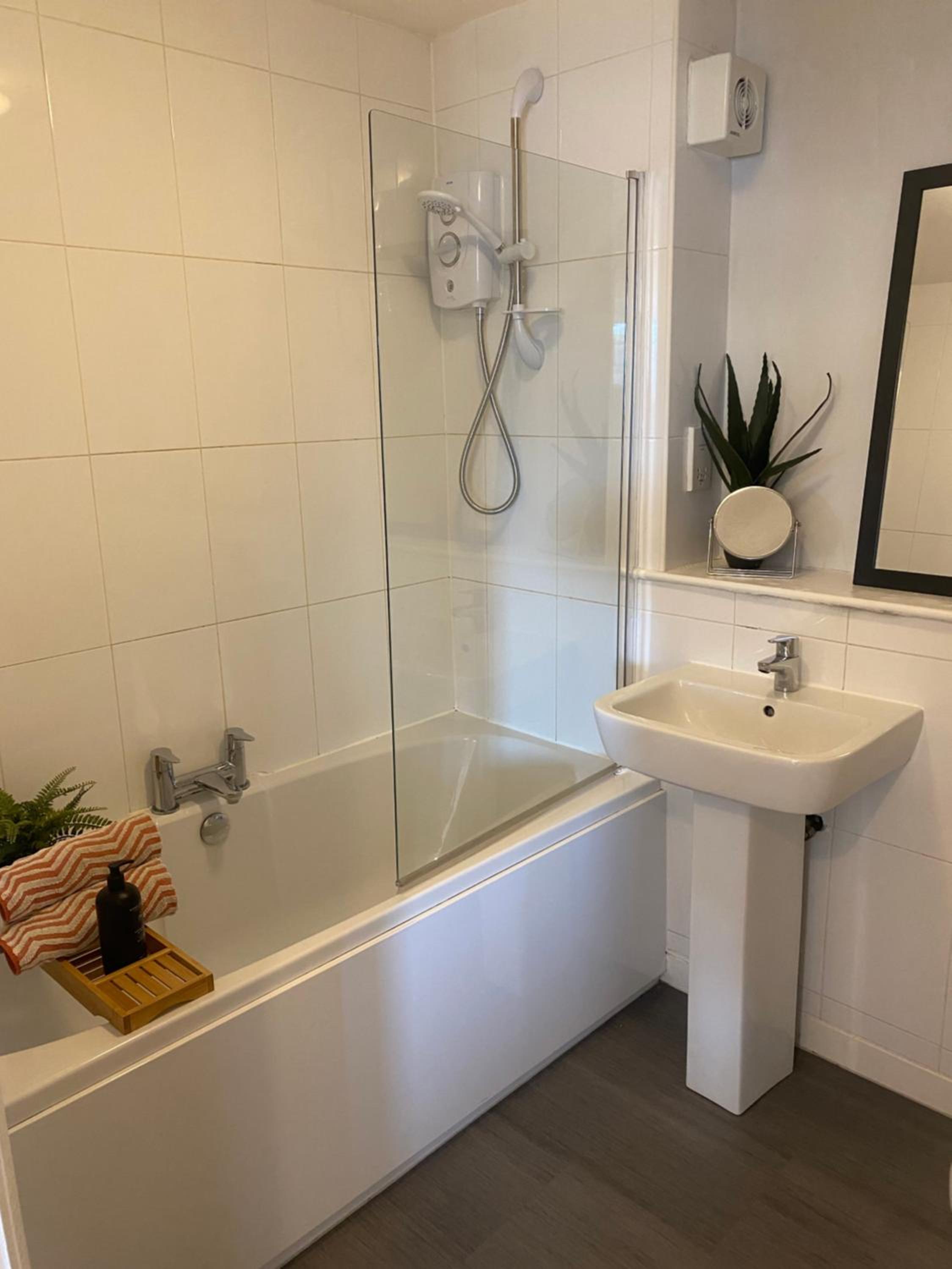 Central West End City Apartment view 3