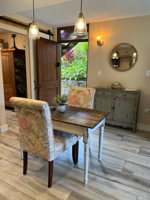 Elegant Studio w/ AC ~ Tropical Westside Napili view 3