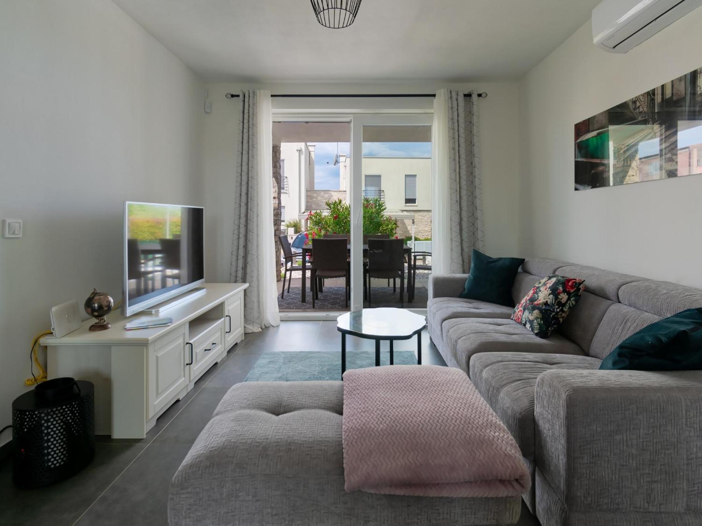 Holiday Home Piccolo Paradiso by Rent Istria view 3