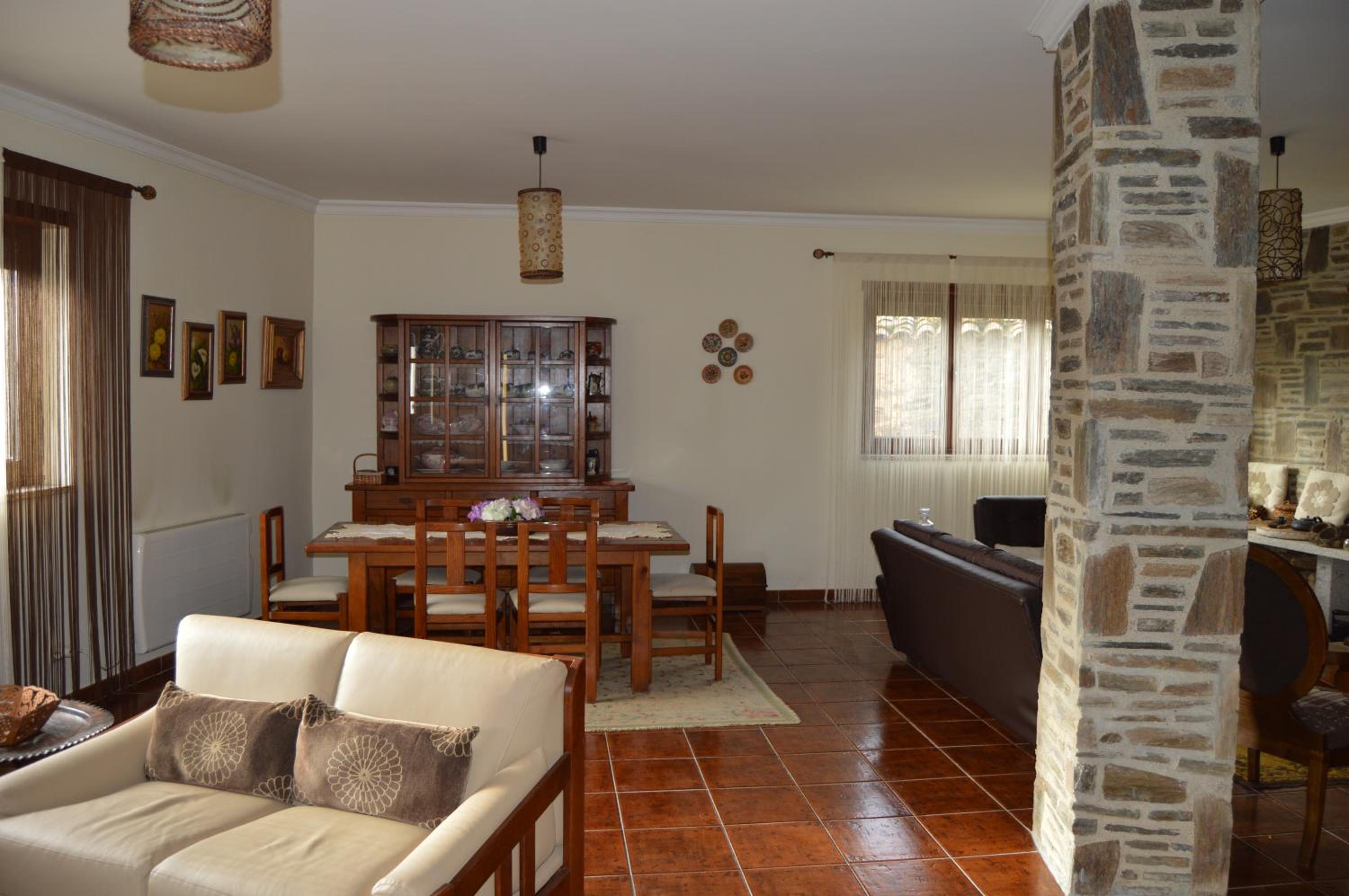 Maria's Country House view 5