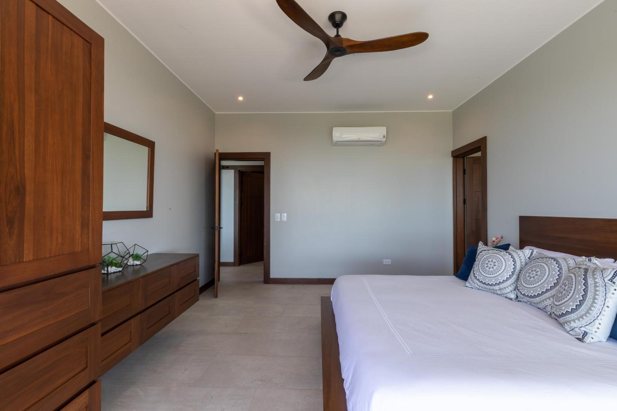 Casa Solaz - by Pura Villas