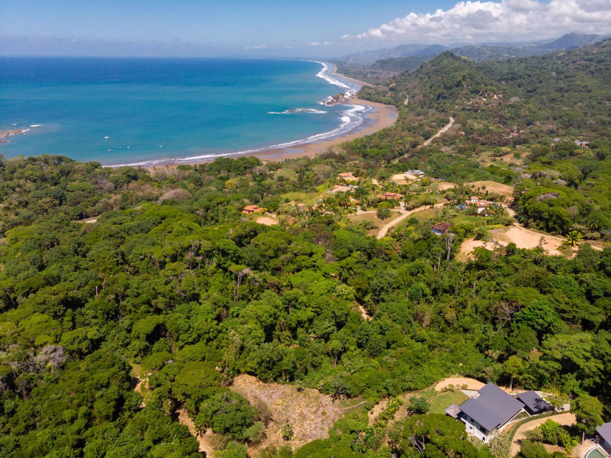 Casa Solaz - by Pura Villas