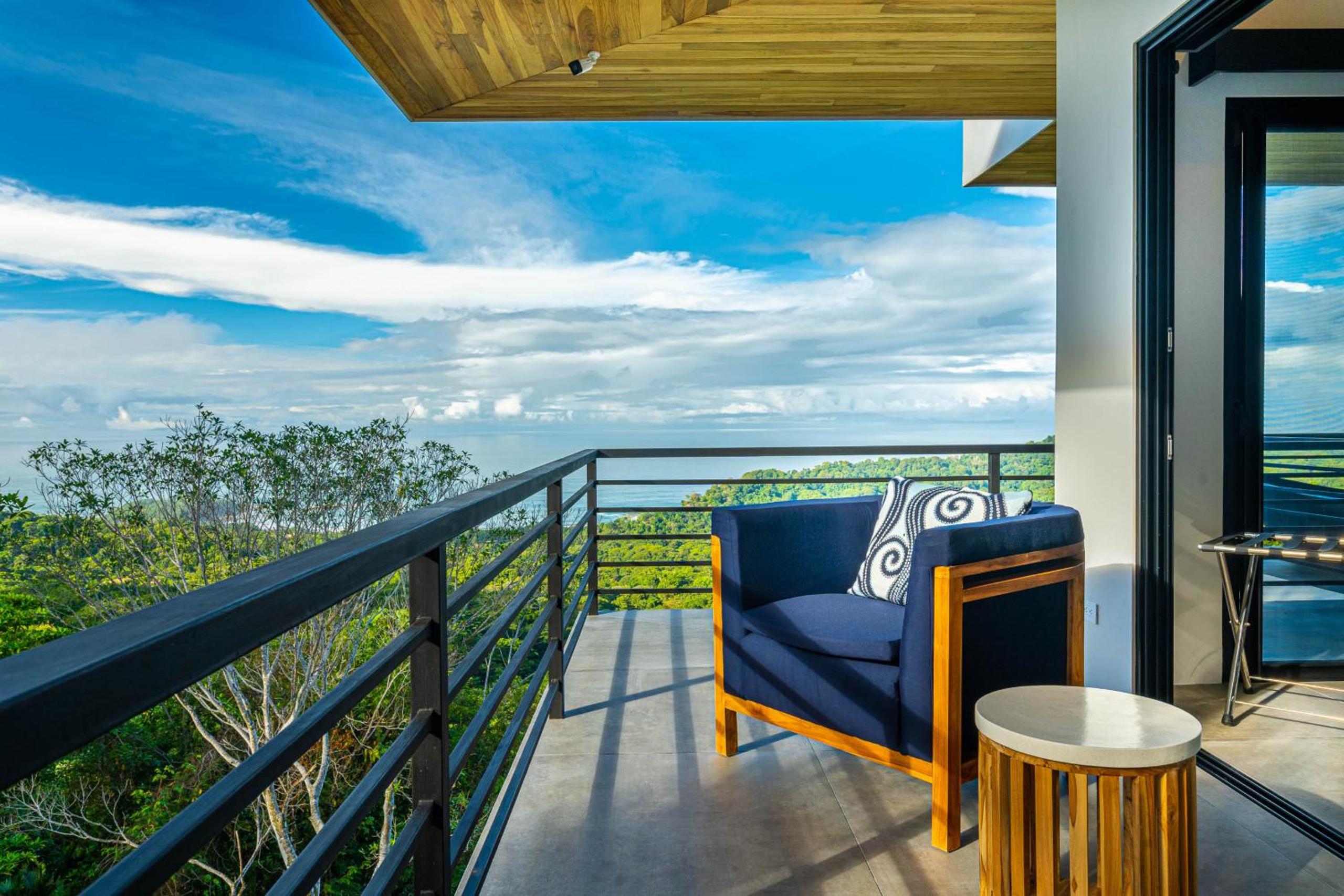 Casa Amigos - By Pura Villas