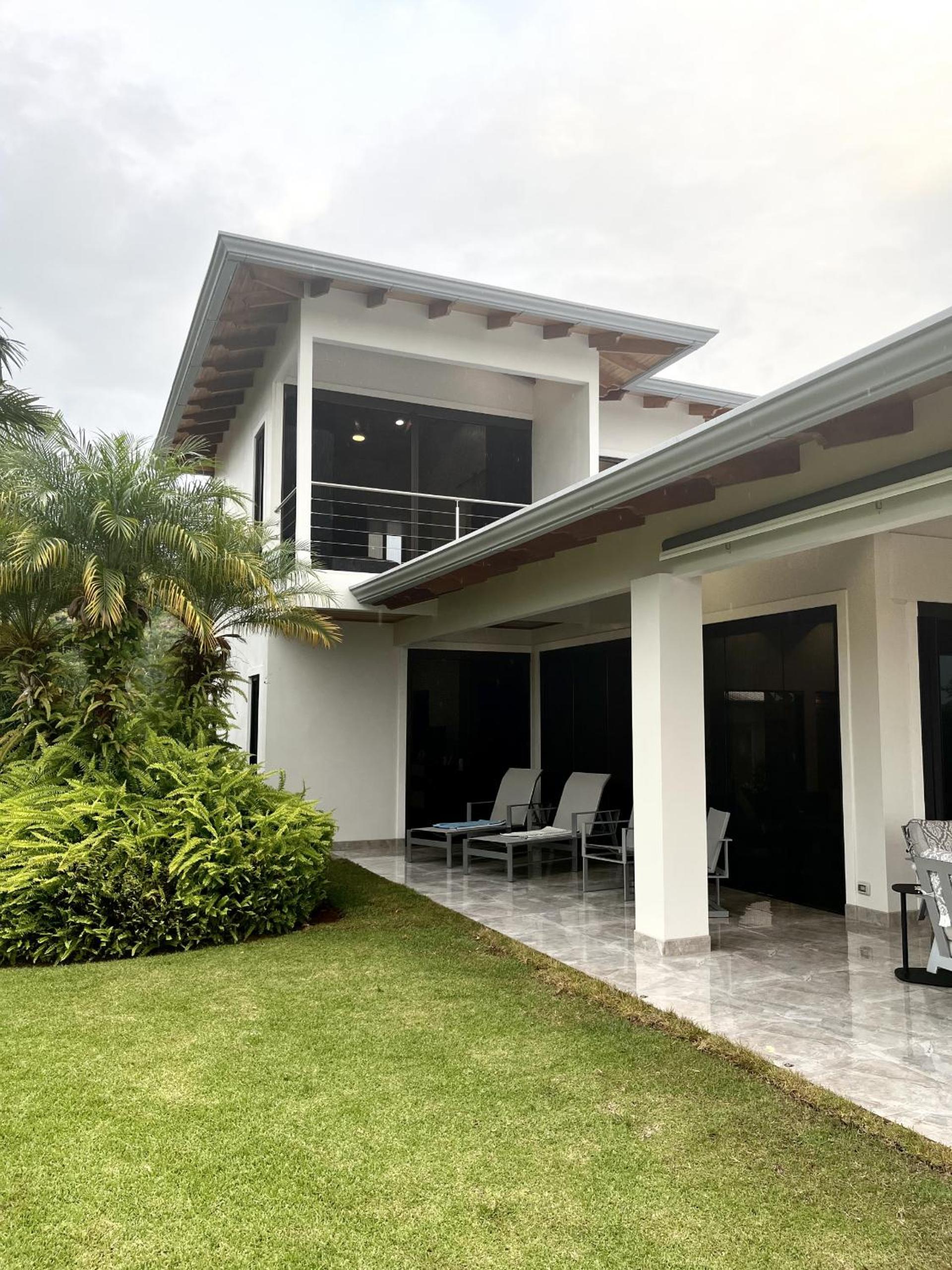Hacienda Jaguar - by Pura Villas