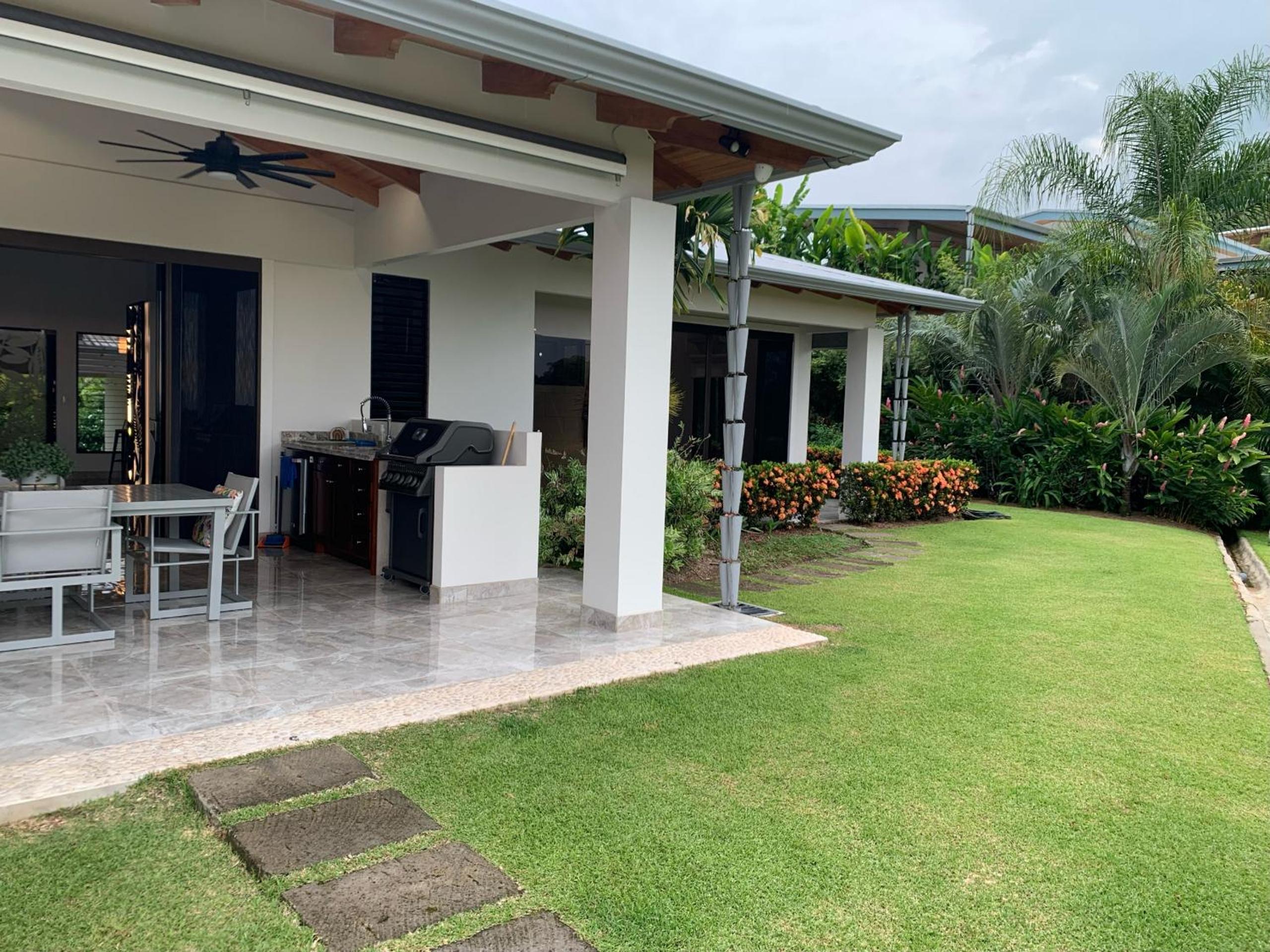 Hacienda Jaguar - by Pura Villas