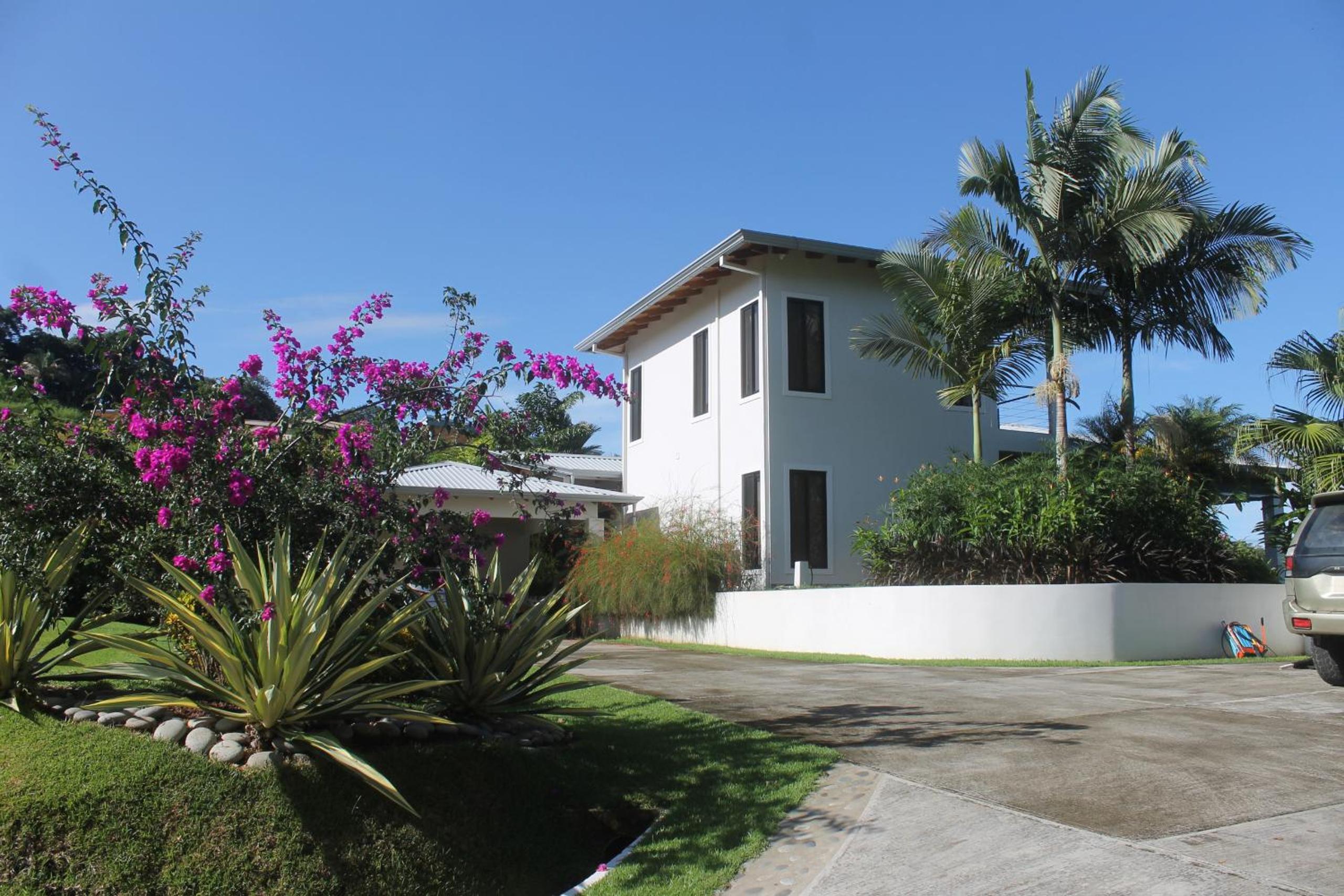 Hacienda Jaguar - by Pura Villas