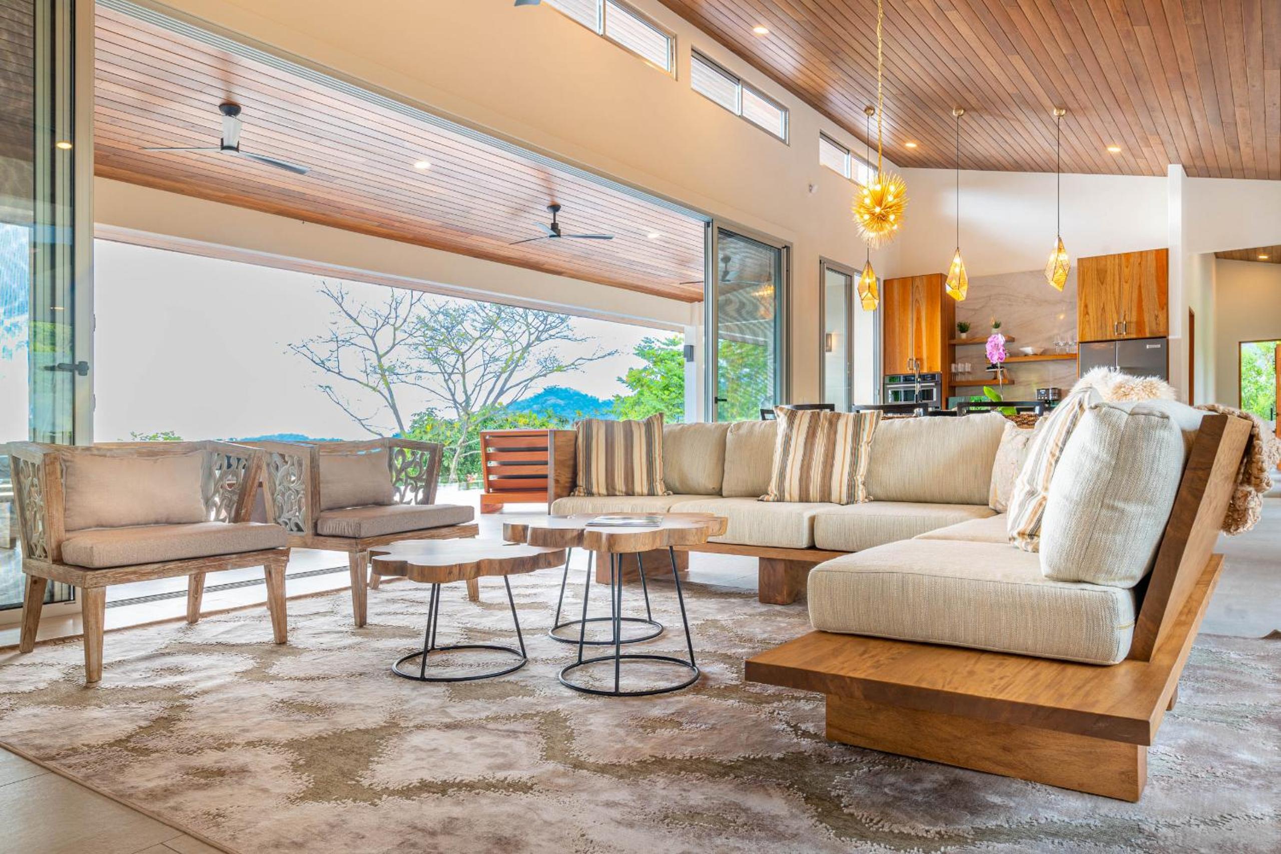Casa Grande del Mar - by Pura Villas