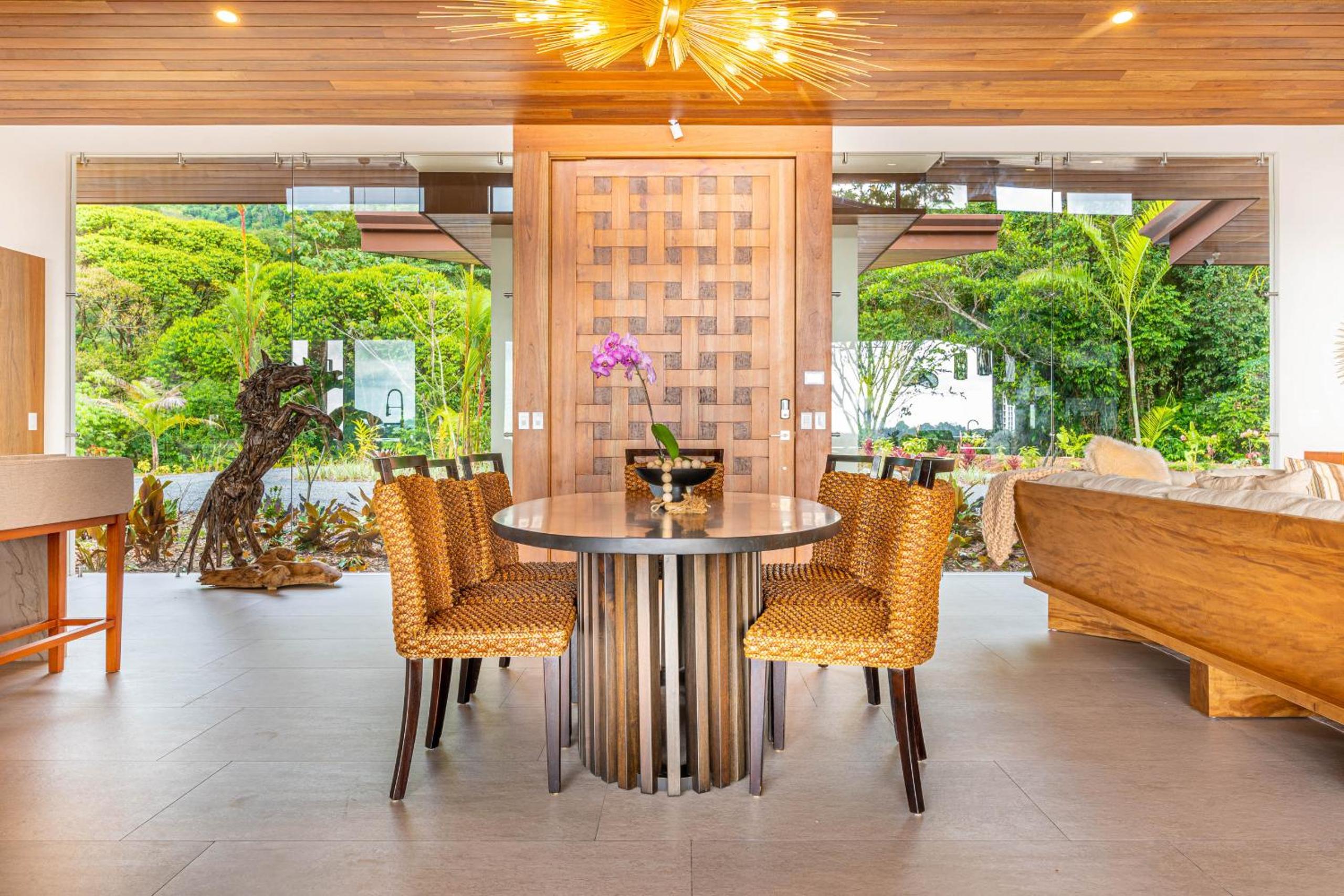 Casa Grande del Mar - by Pura Villas