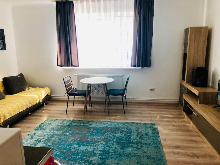 Apartament lângă cetate