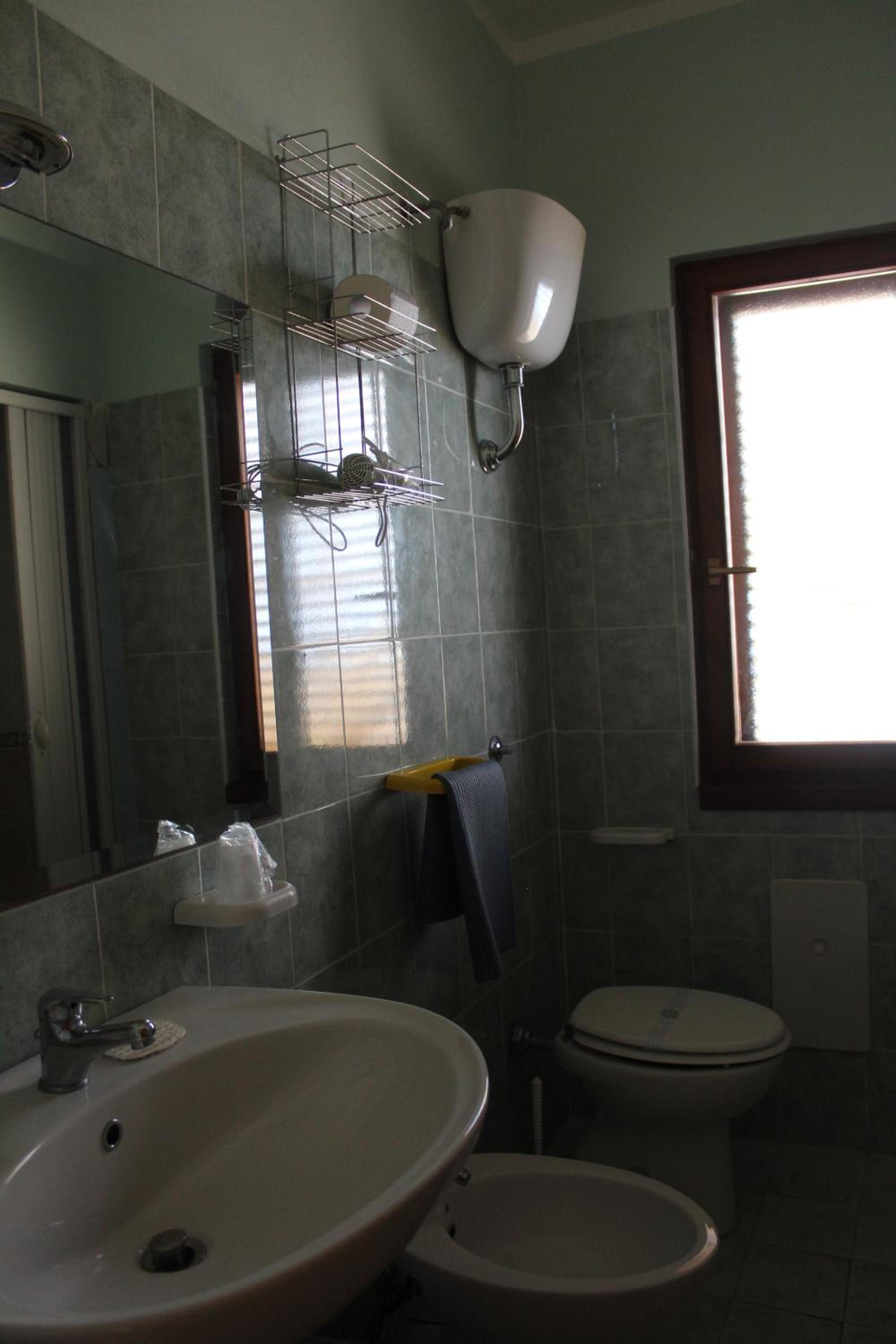 Photo 36
