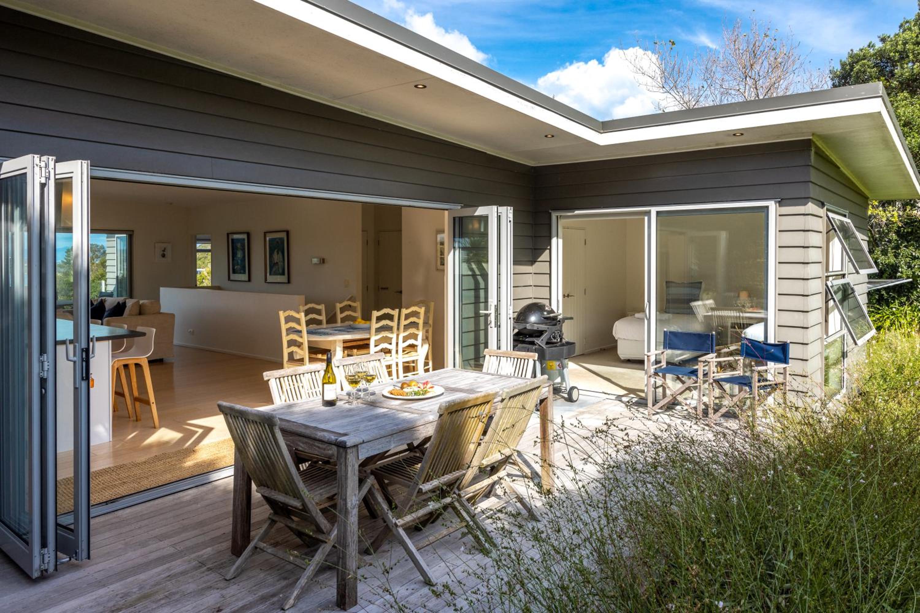 Wakainga - Stay Waiheke view 5