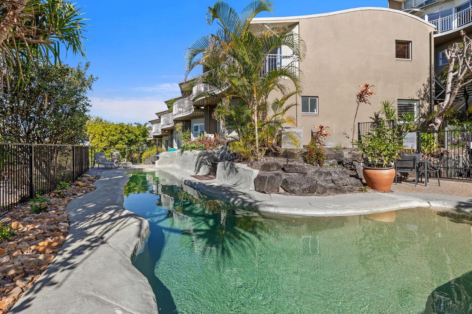 Unit 6 Andari Sweeping Sunshine Beach Views Close to Everything