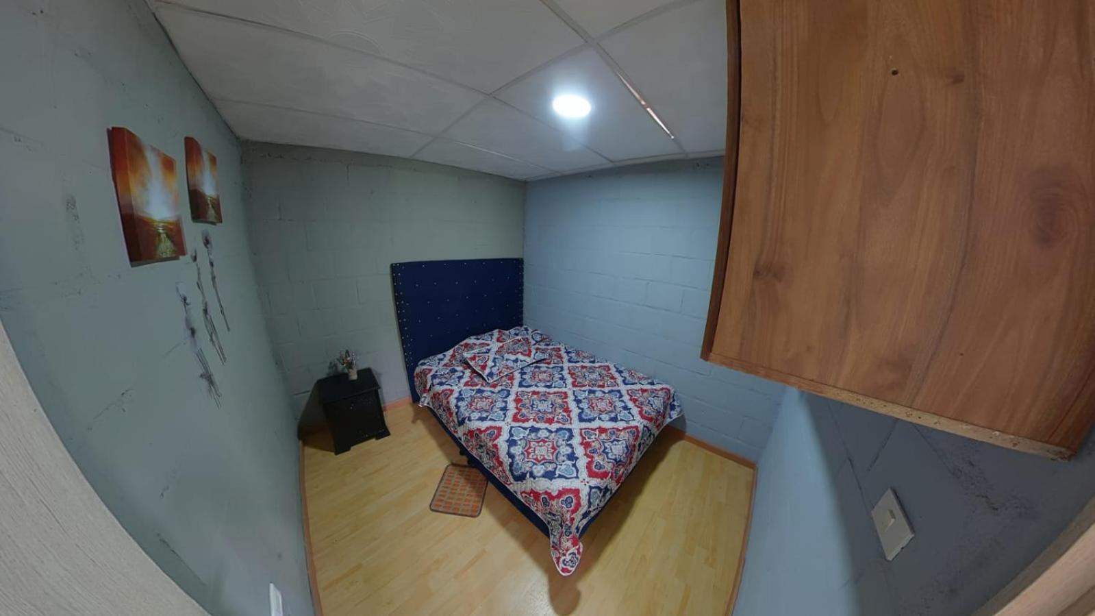 Hostal Una Y Mil Noches