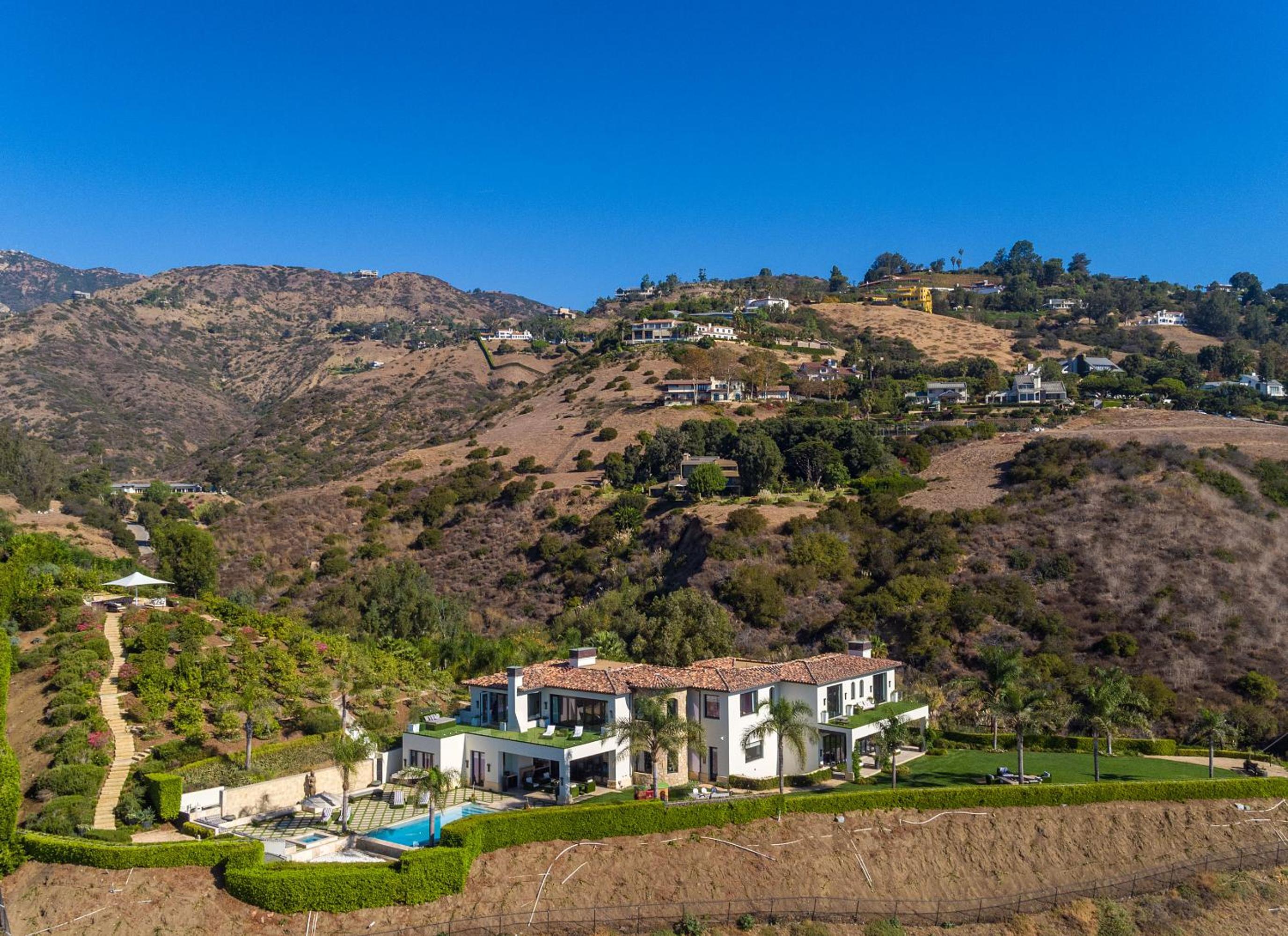 The One of a kind Malibu Sun Goddess view 5