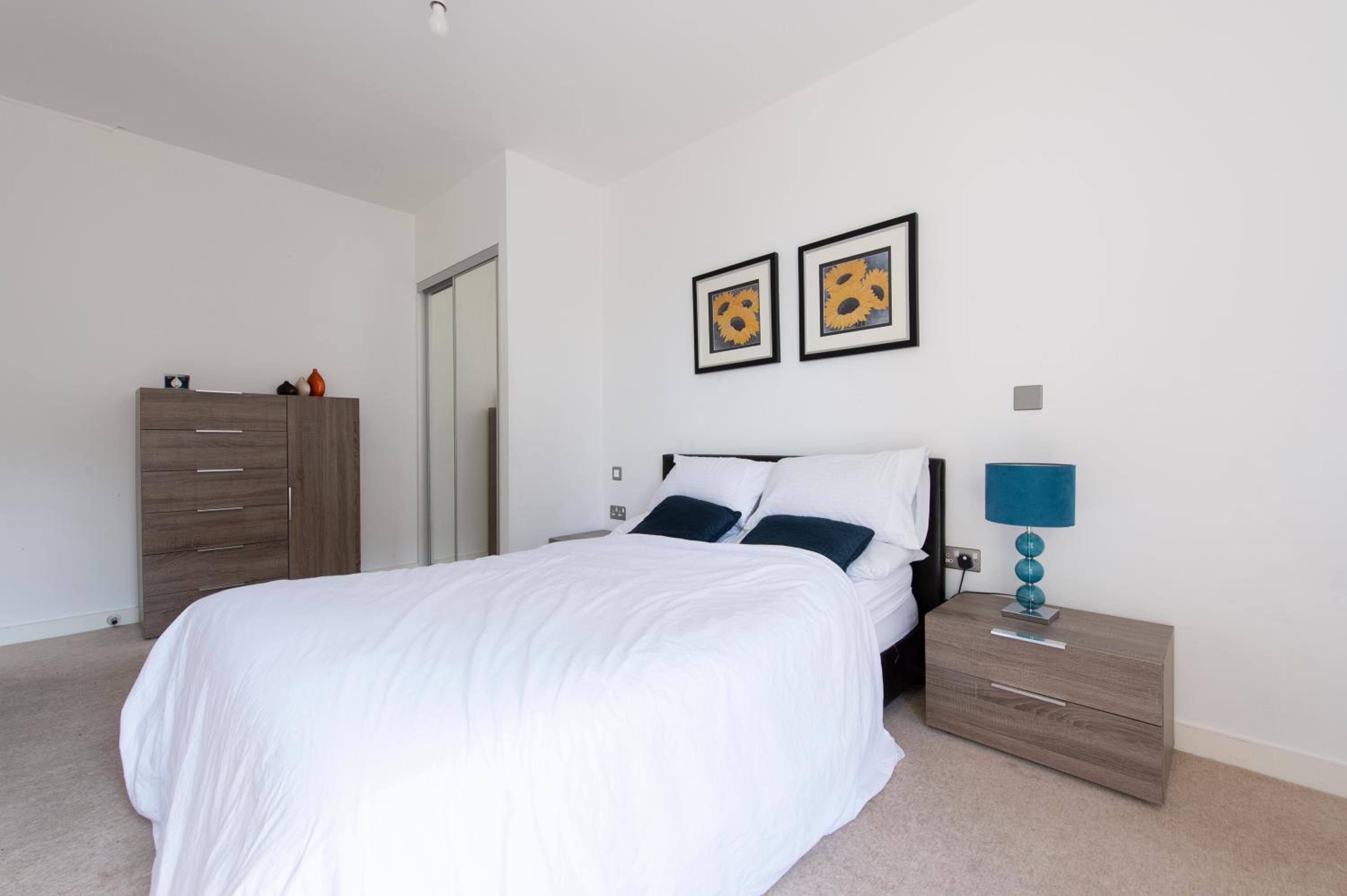 Luxury Apartment Canning Town