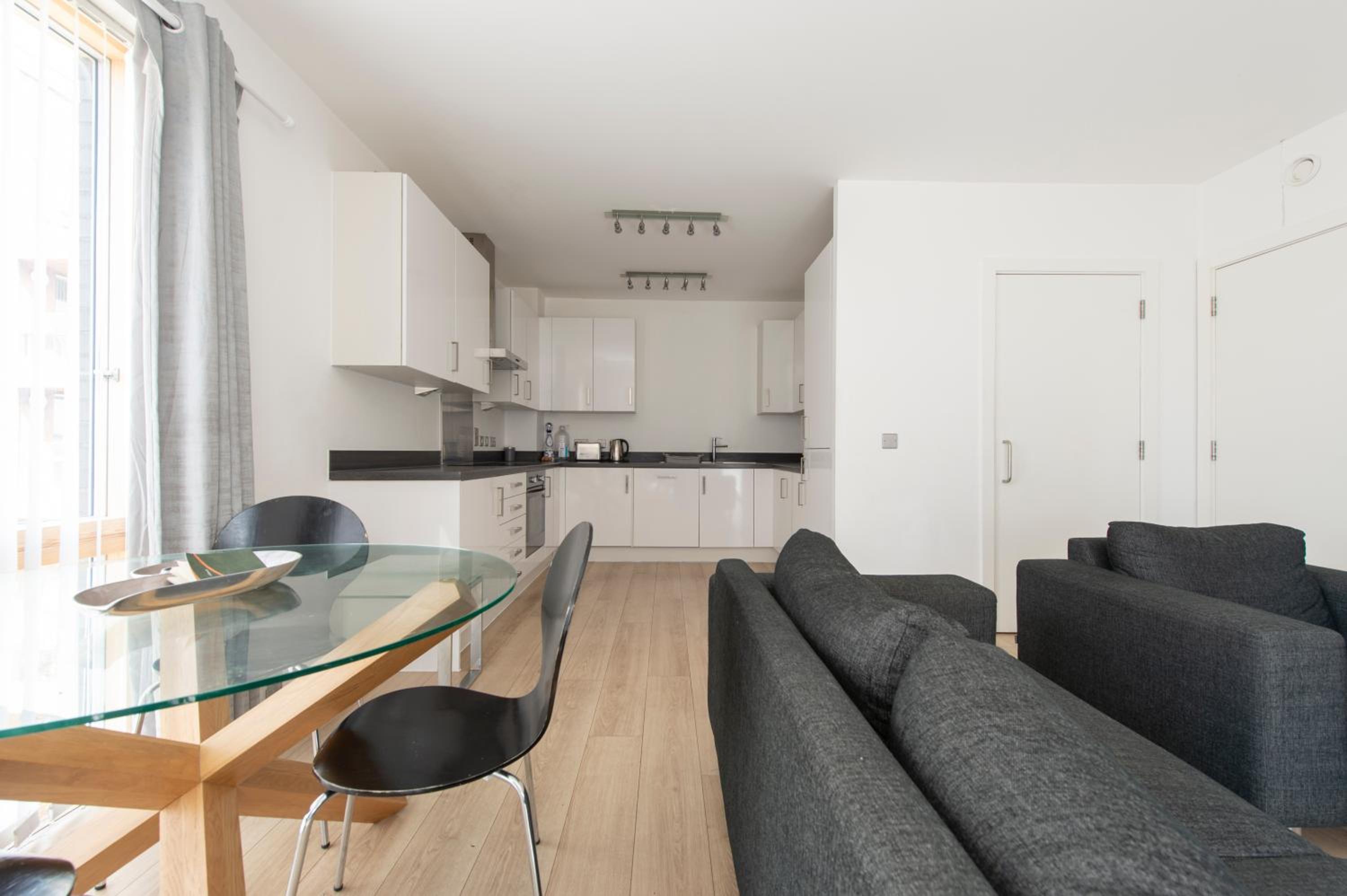 Luxury Apartment Canning Town