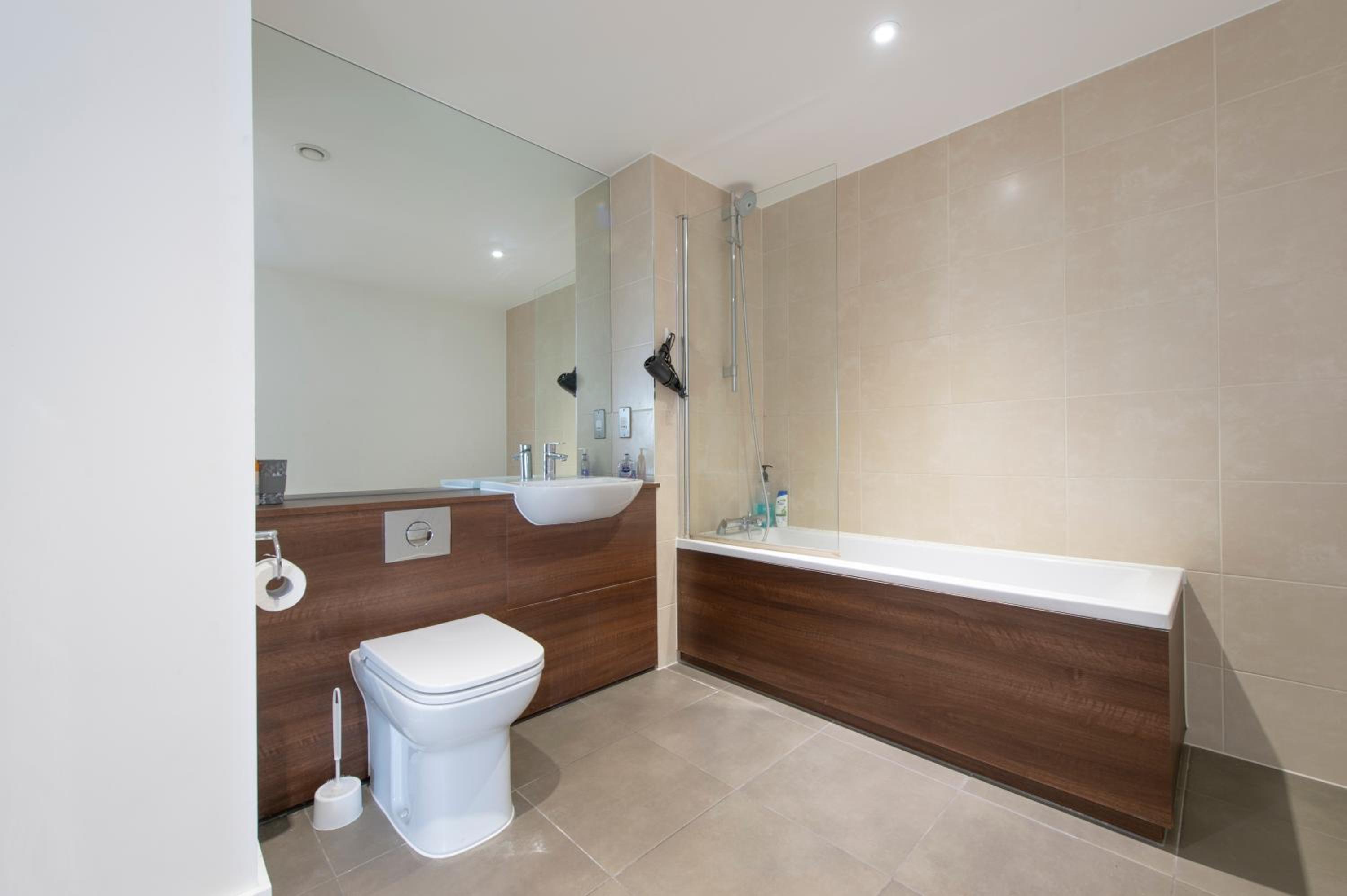 Luxury Apartment Canning Town