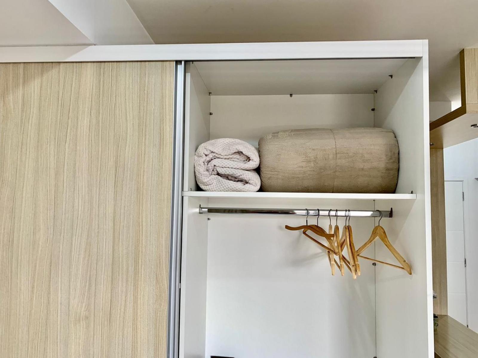 Studio flat Mid Home