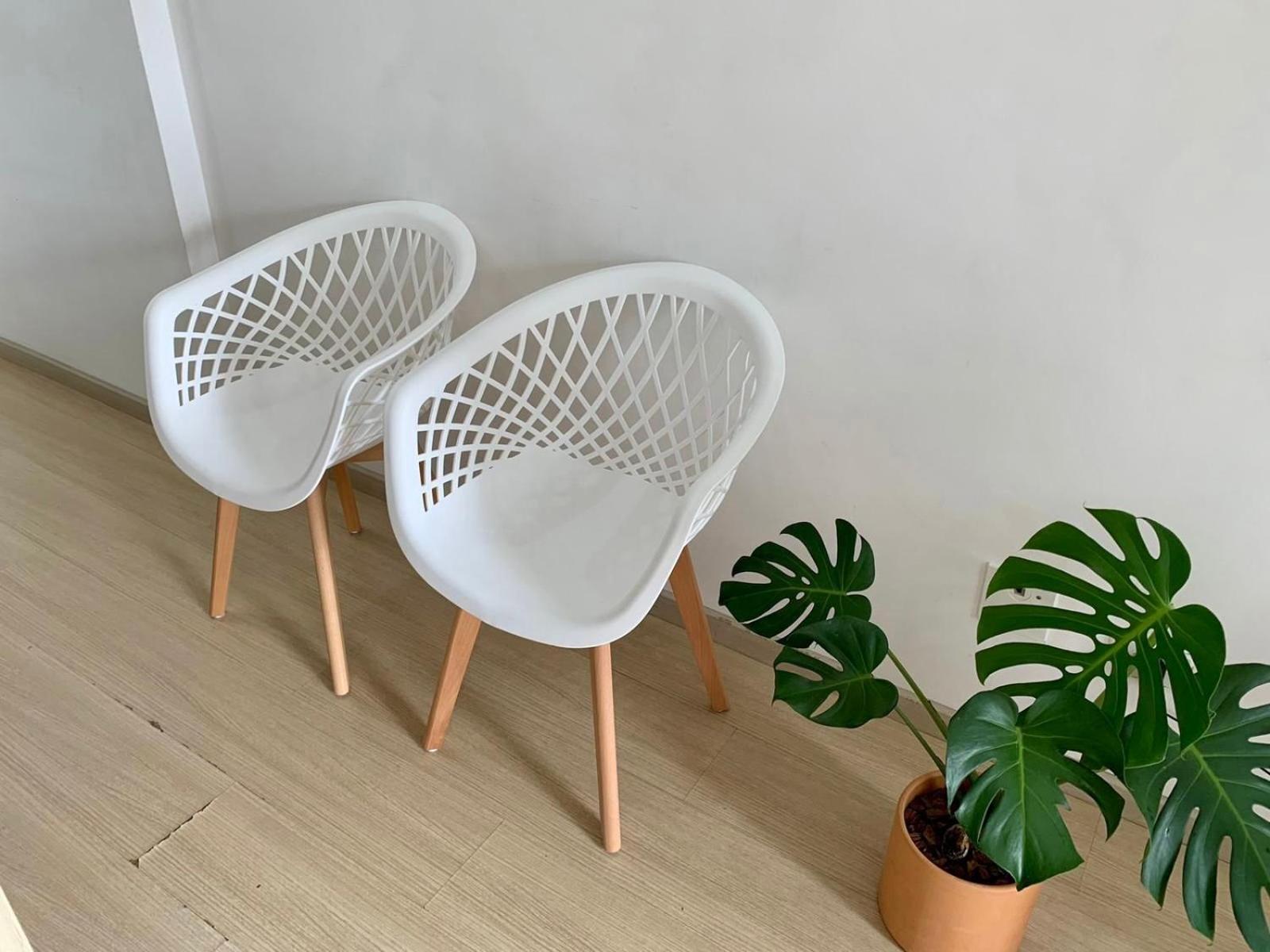 Studio flat Mid Home