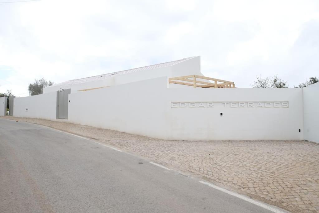 Laranjal Farm House