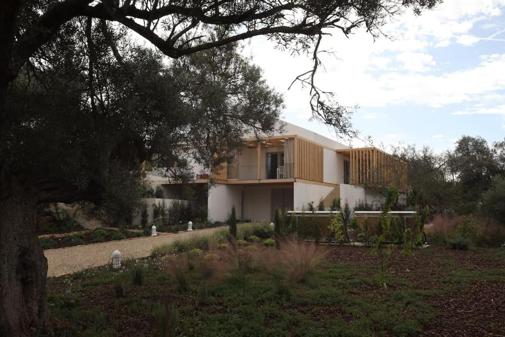 Laranjal Farm House