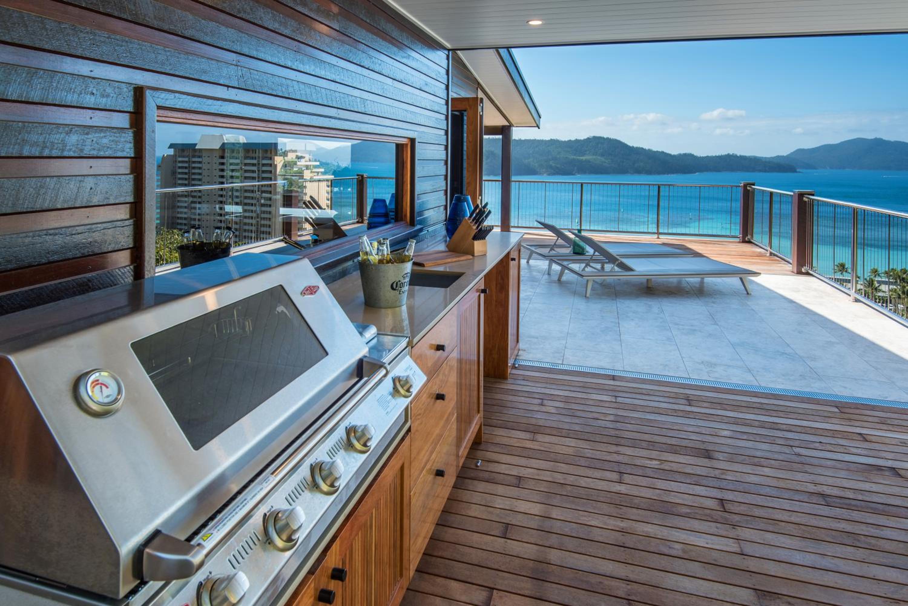 Horizons on Hamilton Island by HIHA
