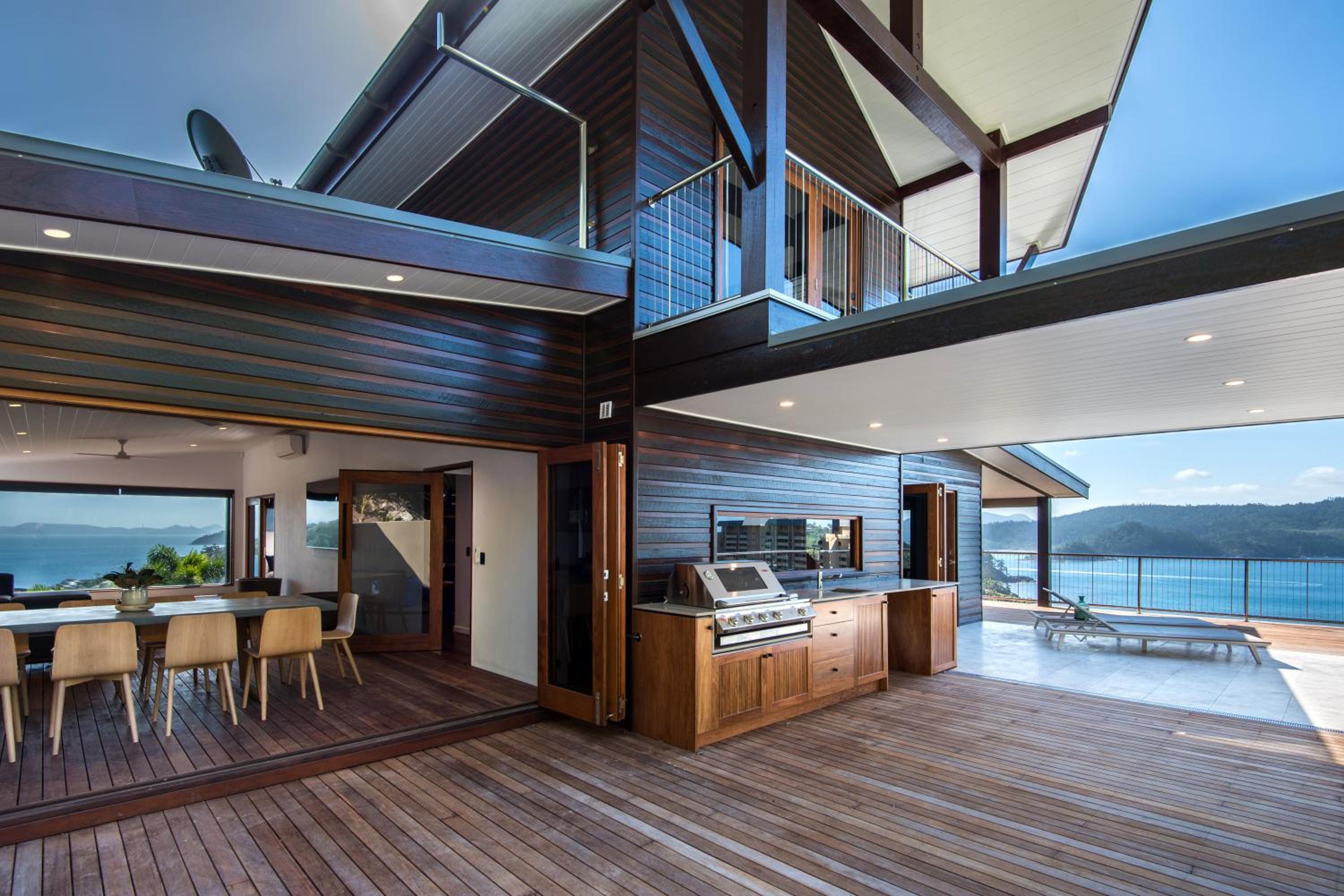 Horizons on Hamilton Island by HIHA