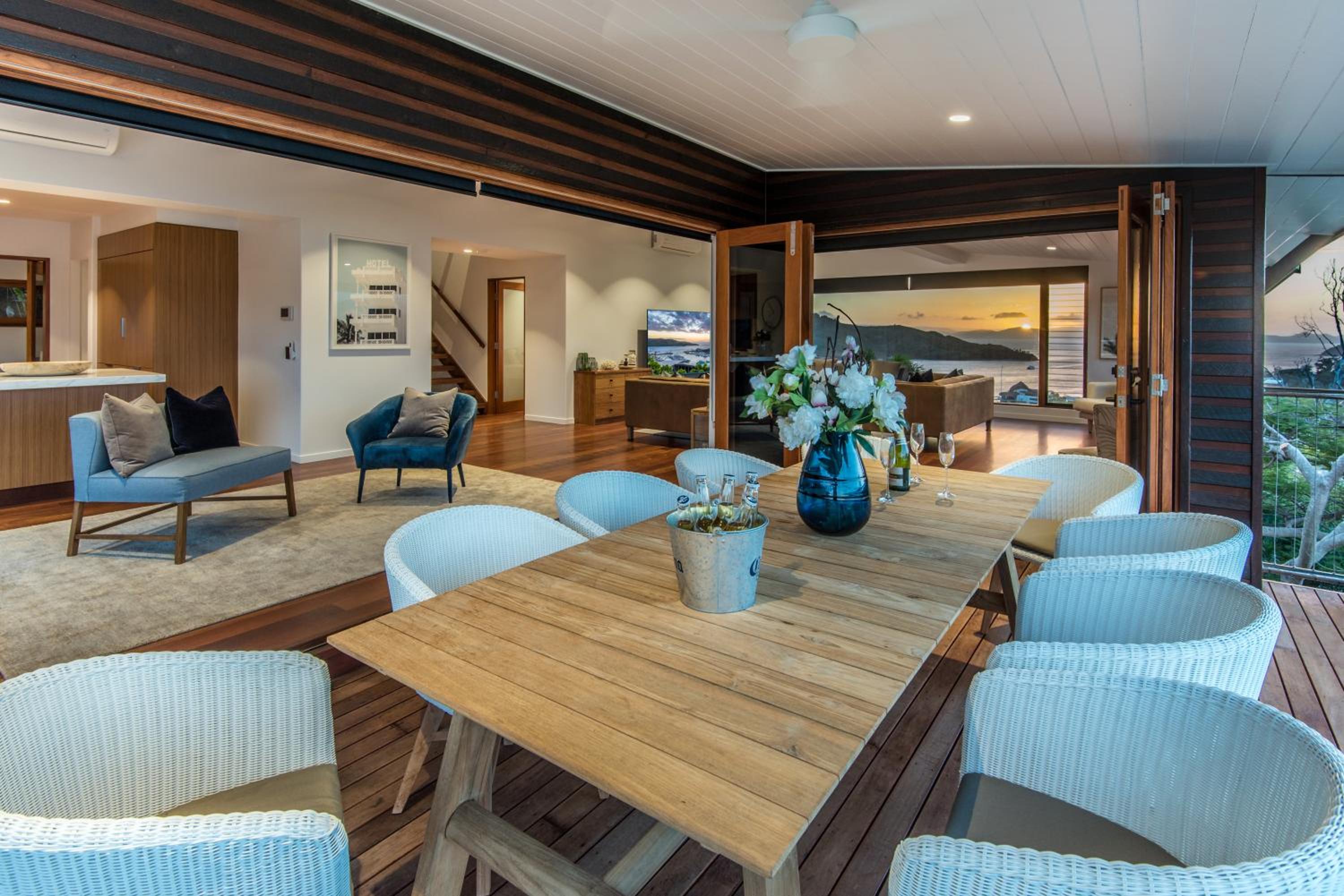 Horizons on Hamilton Island by HIHA