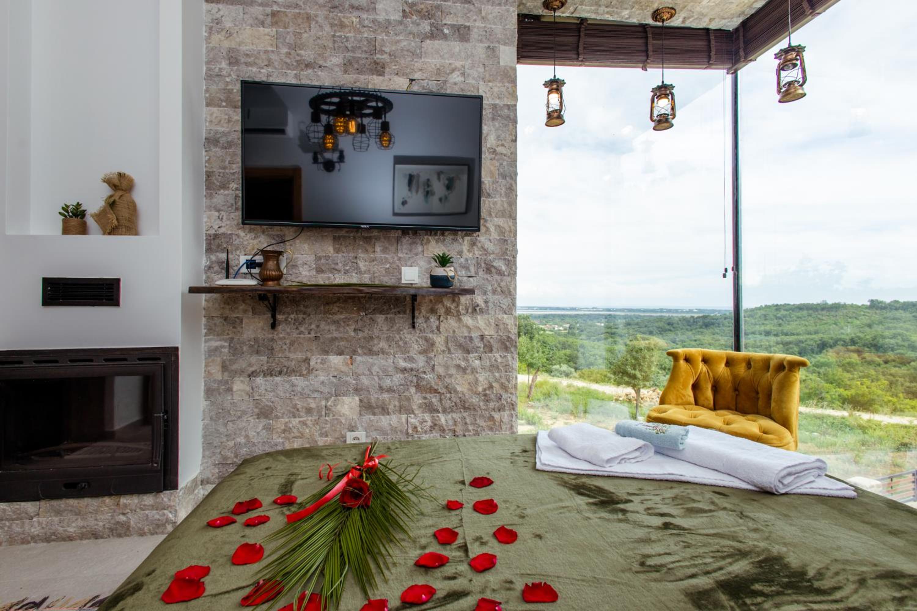 COUNTRYSIDE VILLA