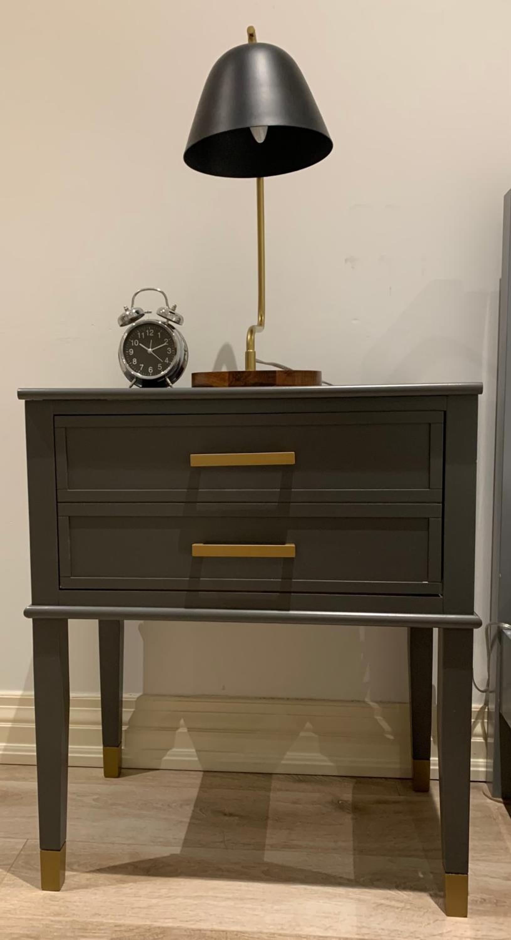 One Deluxe Bedroom Suite in Midtown