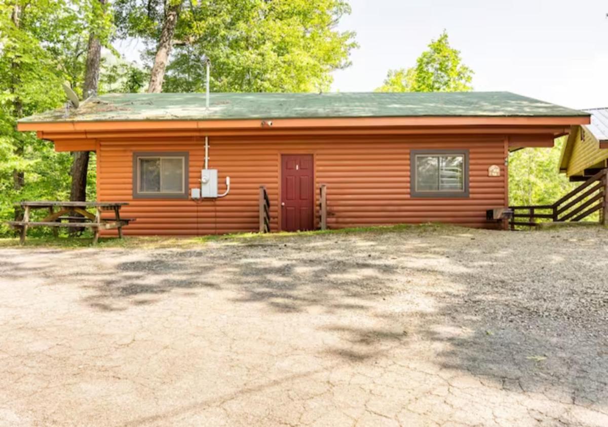 Lazy Bear Cabin near Nantahala Outdoor Center and Bryson City view 2