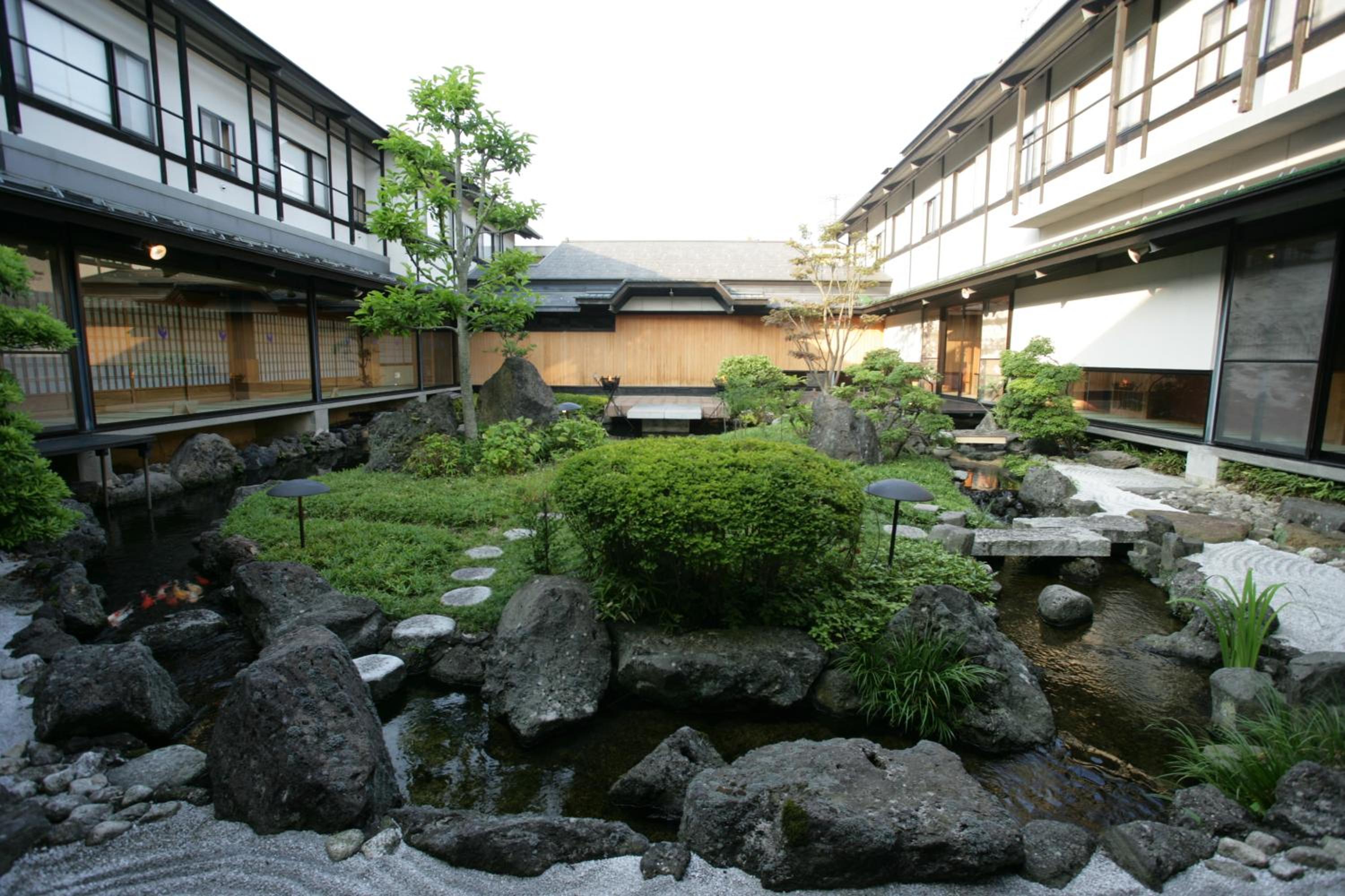 Onishiya Suishoen