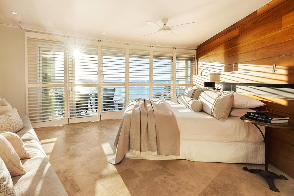 Hastings Park: Lavish Ocean Vista Luxury